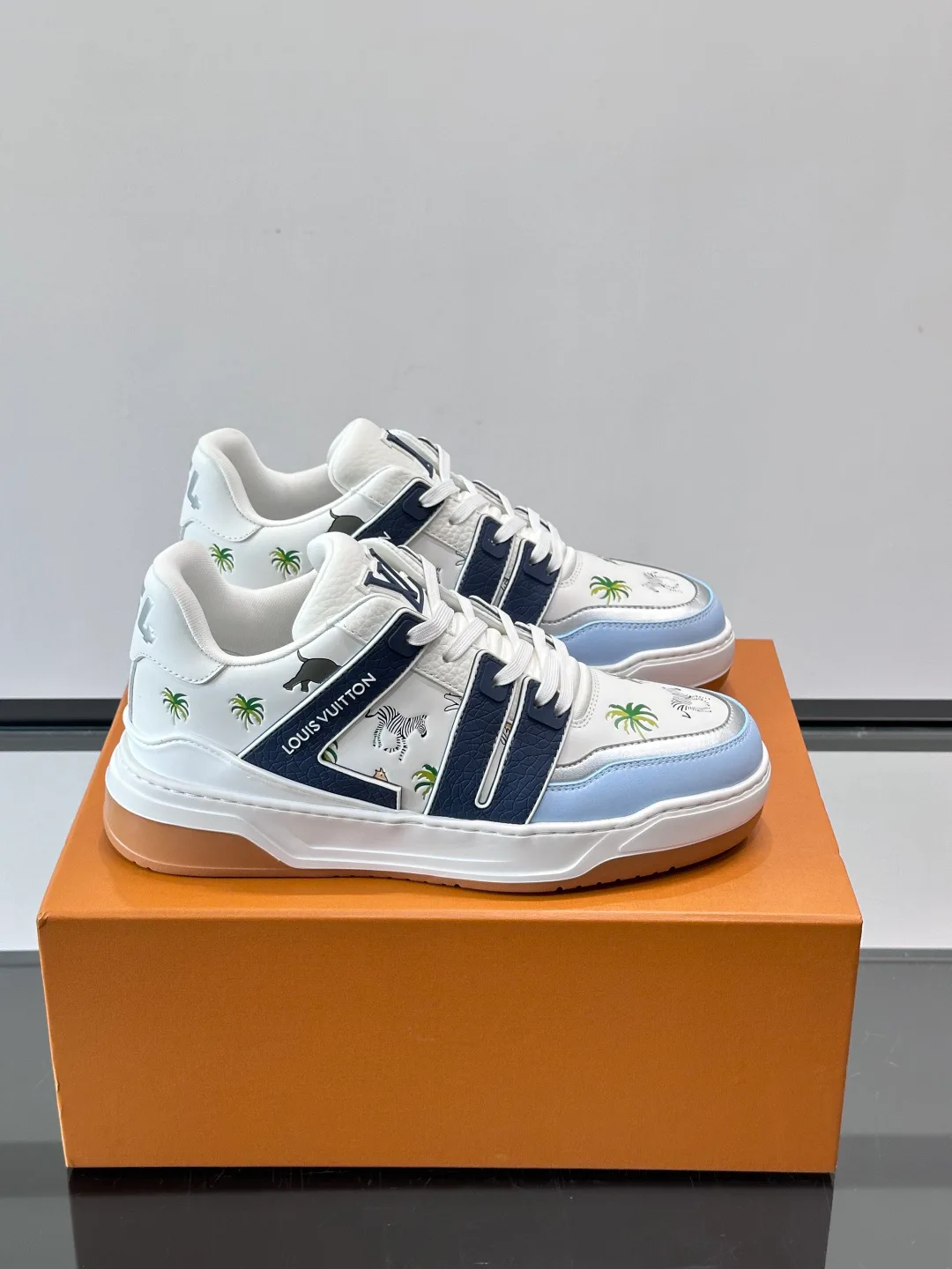 Кроссовки Мужские Louis Vuitton 13553752