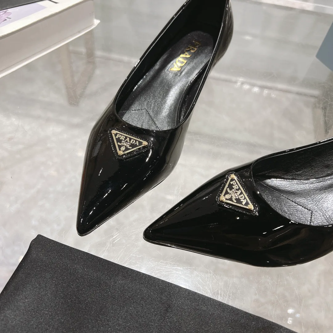 Туфли Женские Prada 11522278