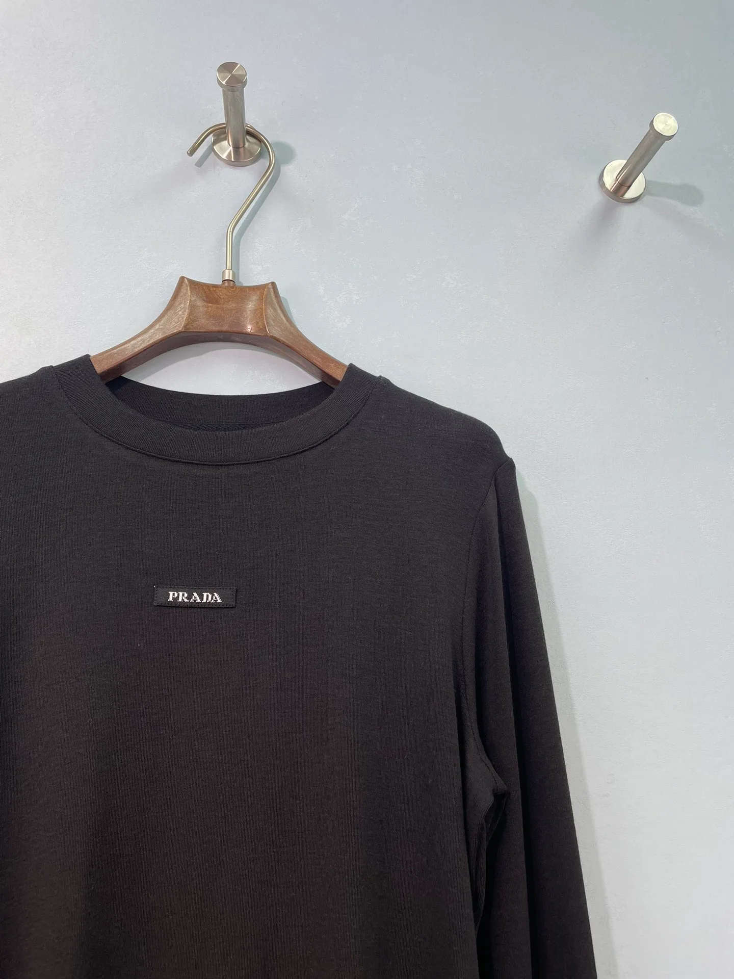 Лонгсливы Женские Prada 18152024