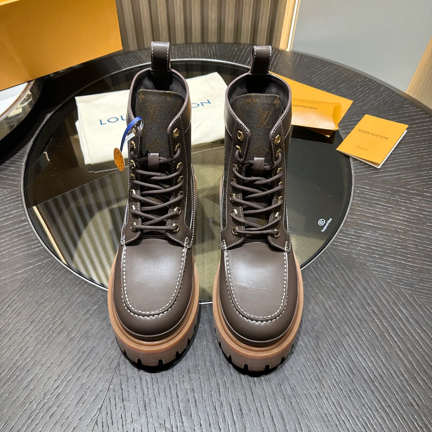 Ботинки Мужские Louis Vuitton 18191627