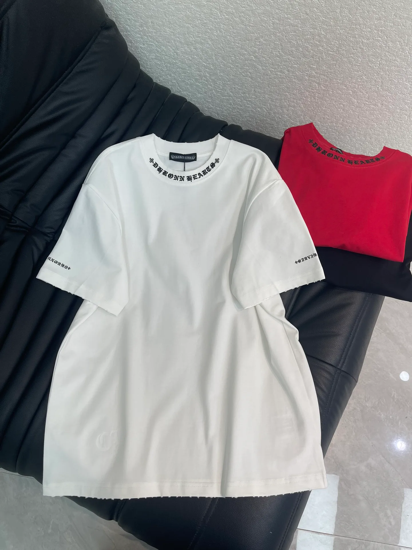 Футболки Женские Chrome Hearts 11569440