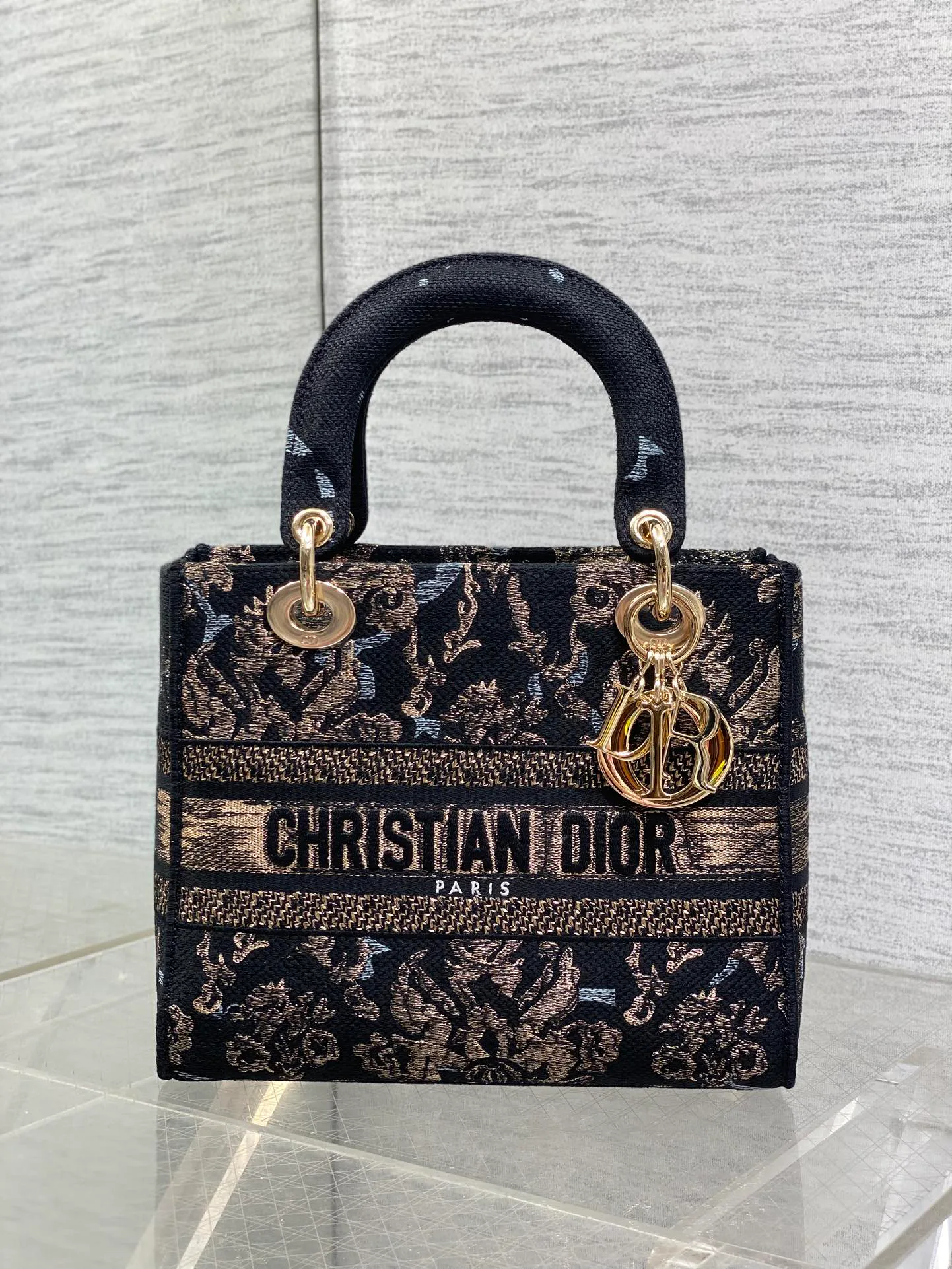 Классические Сумки Женские Christian Dior 4695908