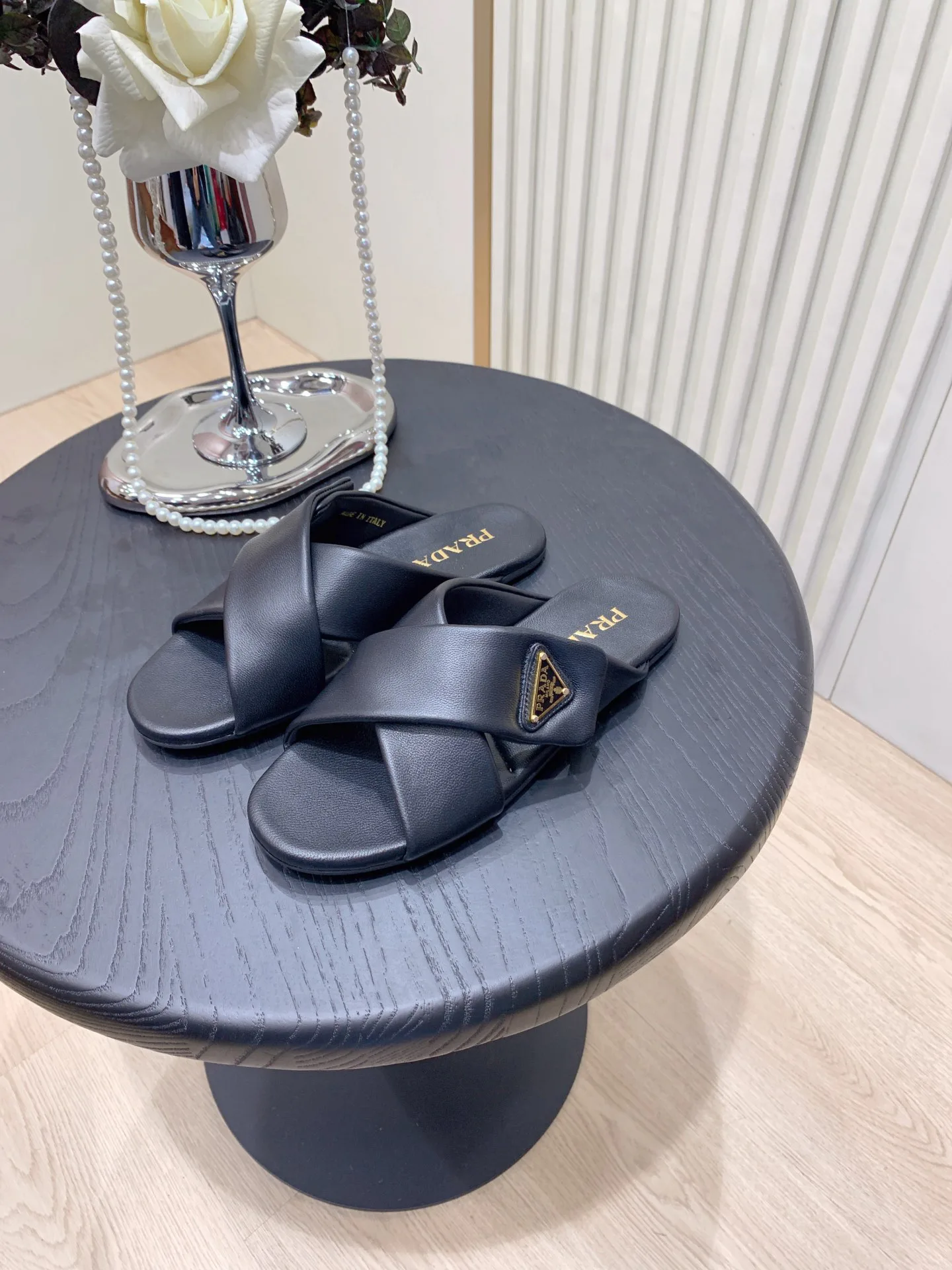 Шлепанцы Женские Prada 12725833