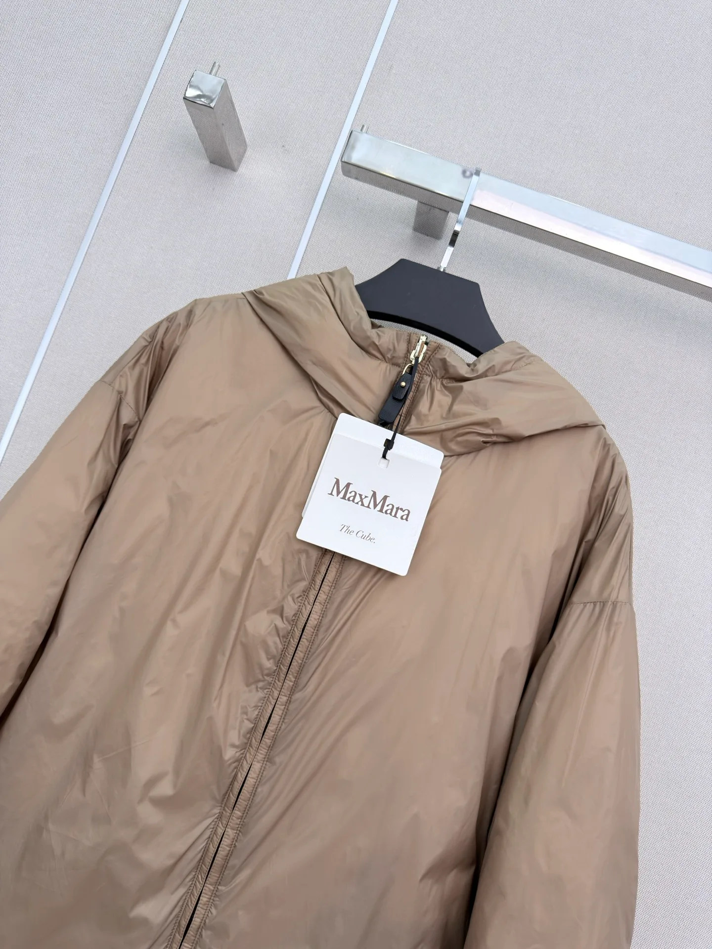 Куртки И Пуховики Женские Max Mara 18108353