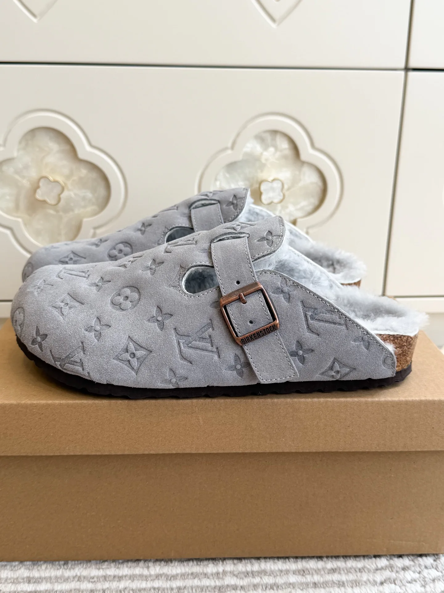 Мюли И Сабо Женские Louis Vuitton 19717240