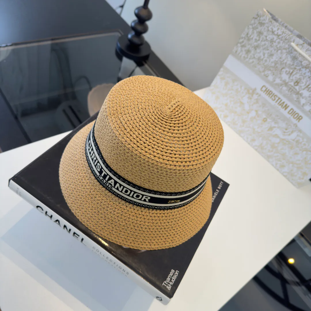 Головные Уборы Christian Dior 11633304