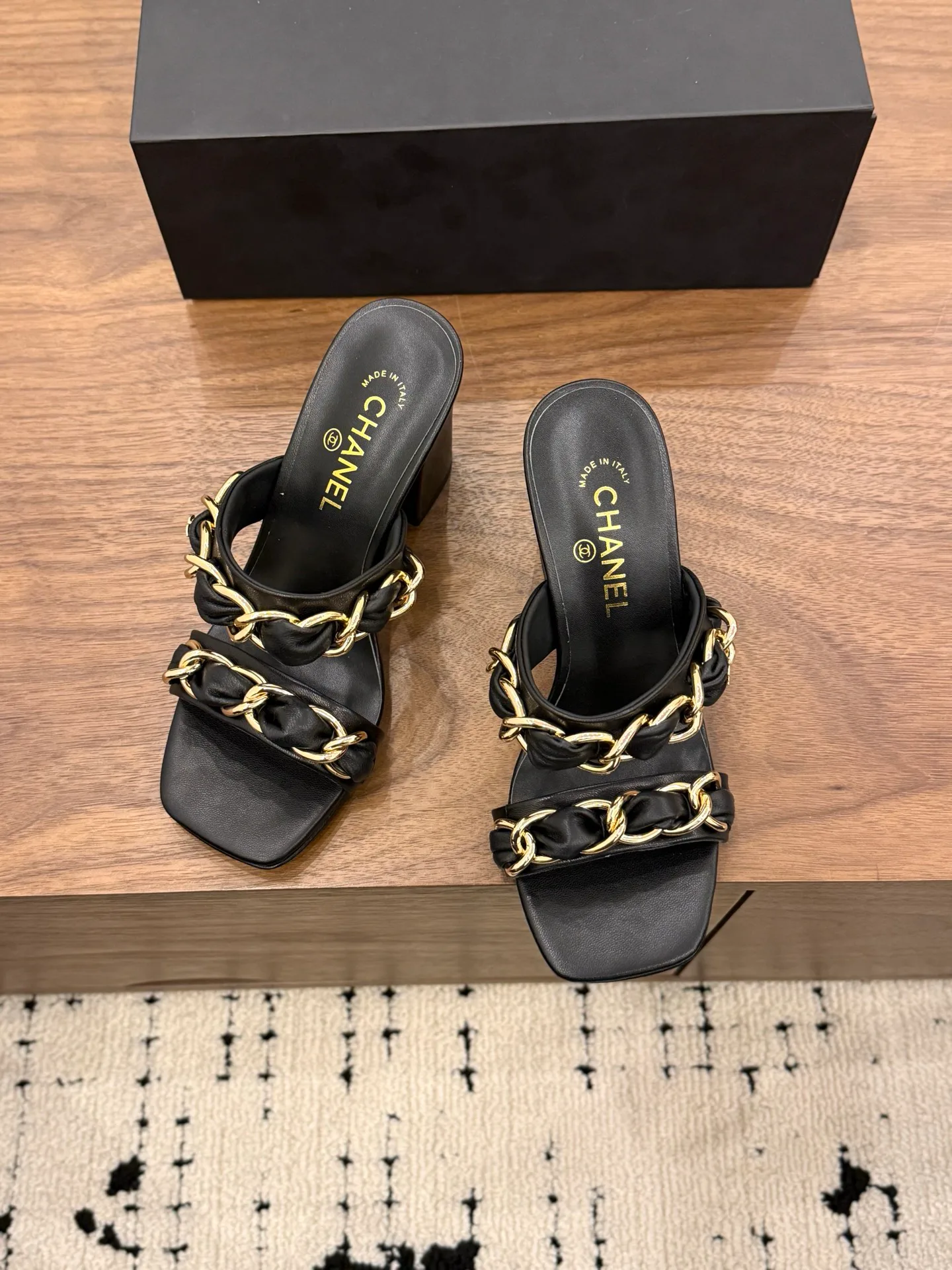 Туфли Женские Chanel 11756742