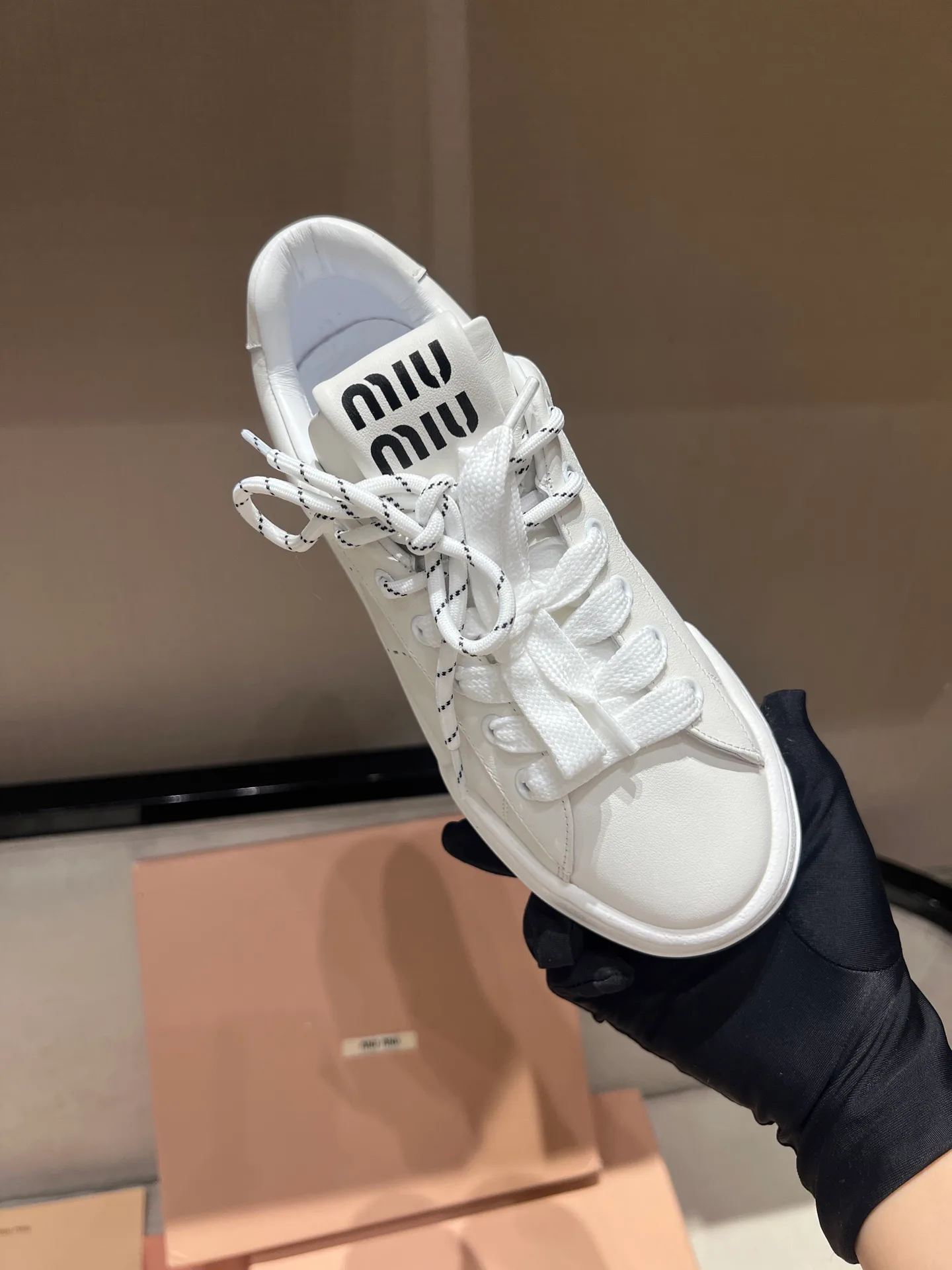 Кроссовки Женские Miu Miu 18020221