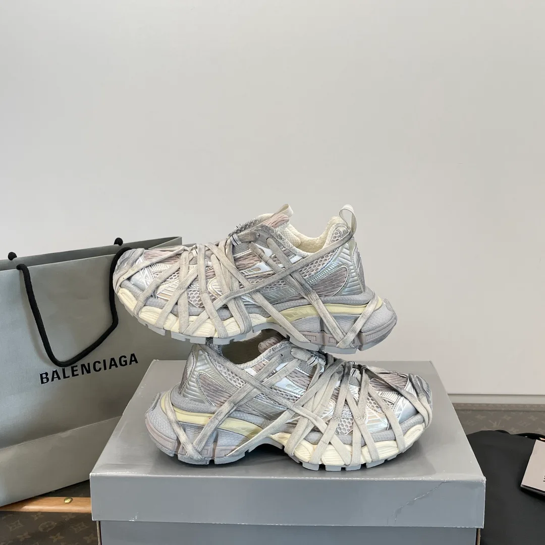 Кроссовки Женские Balenciaga 12548