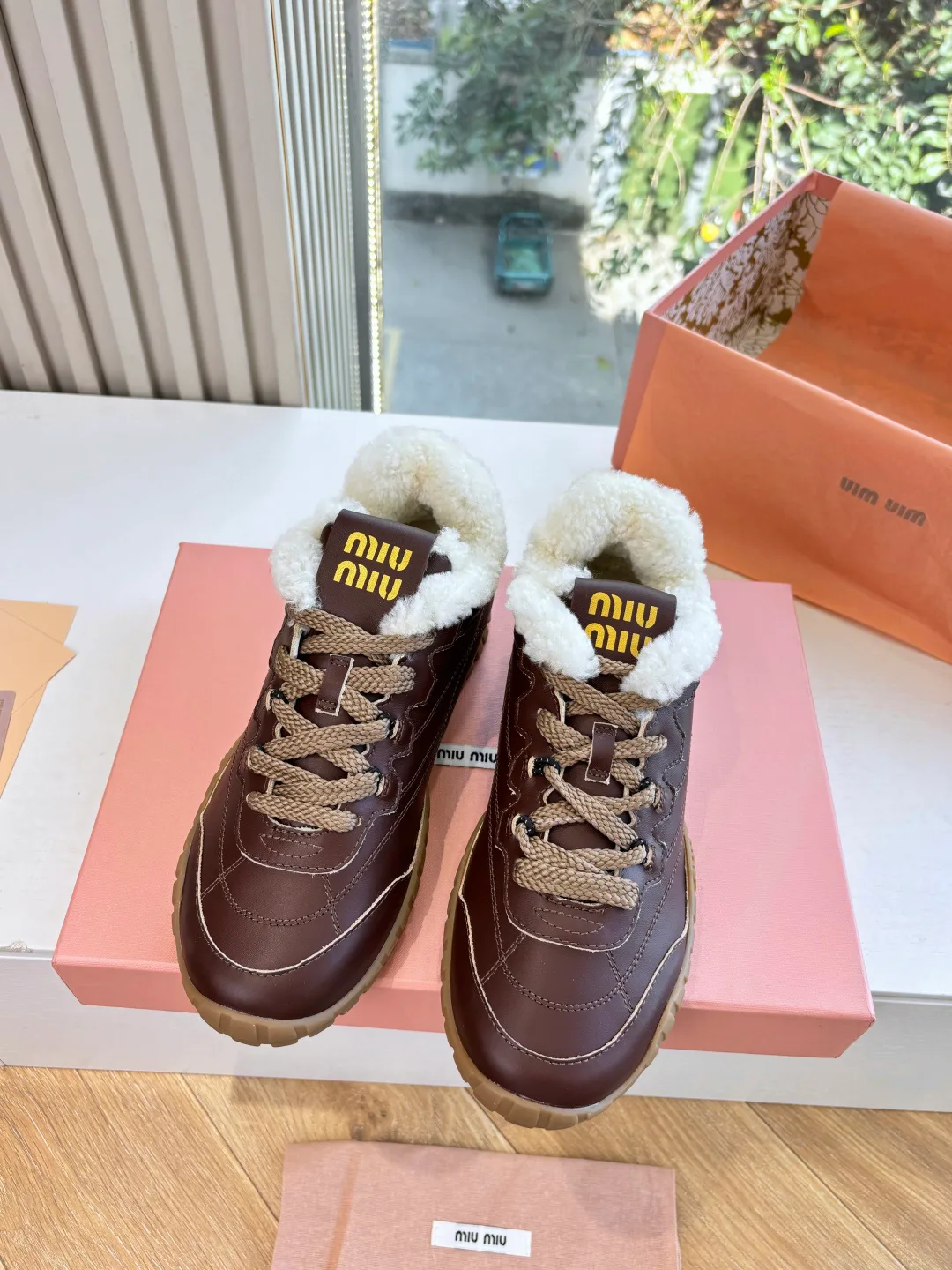 Кроссовки Женские Miu Miu 352073