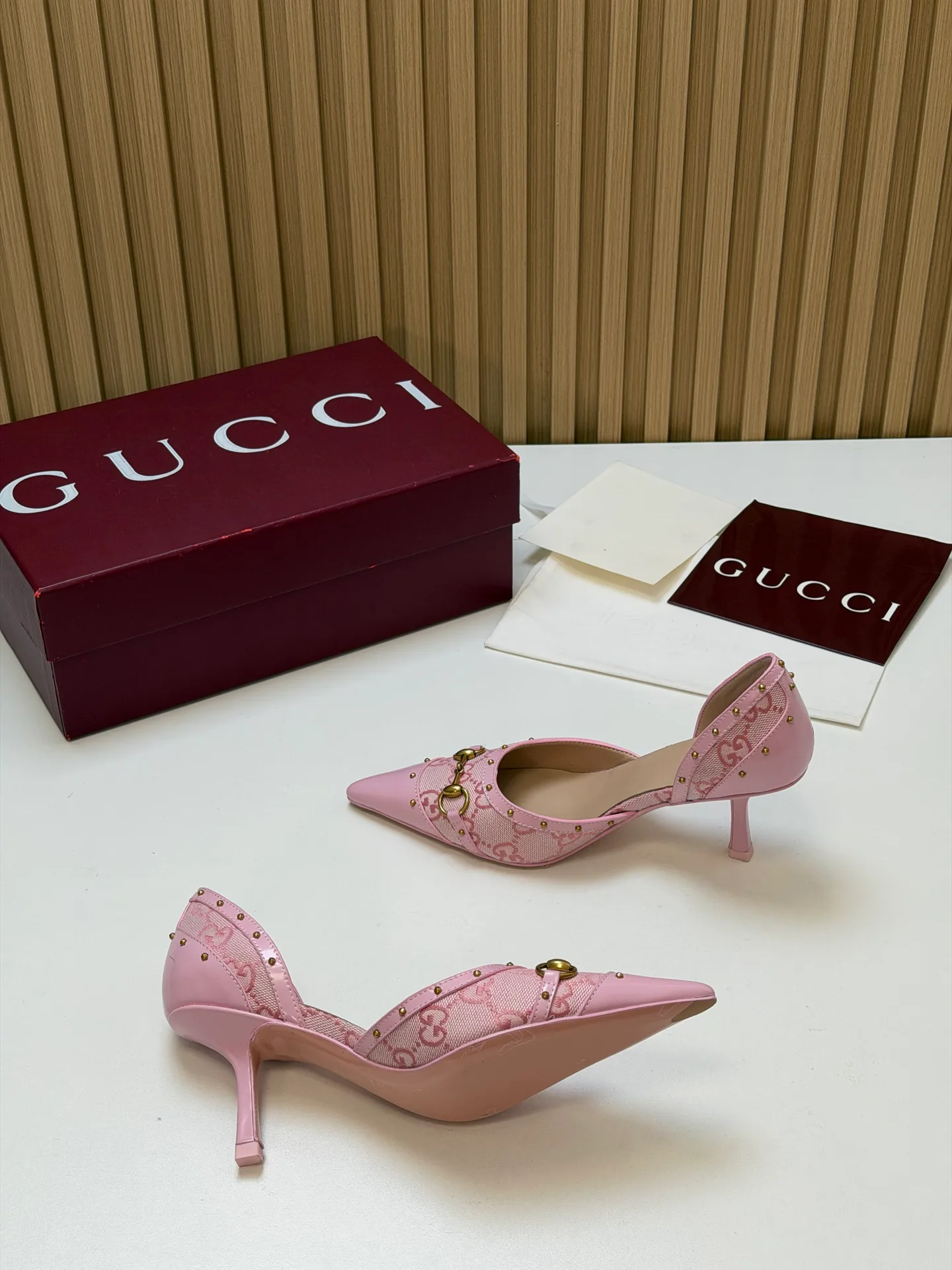 Туфли Женские Gucci 17631682