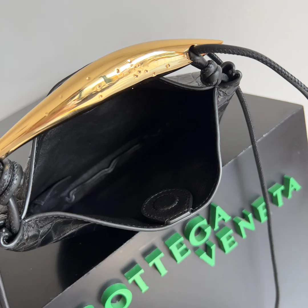 Клатчи Женские Bottega Veneta 12788302