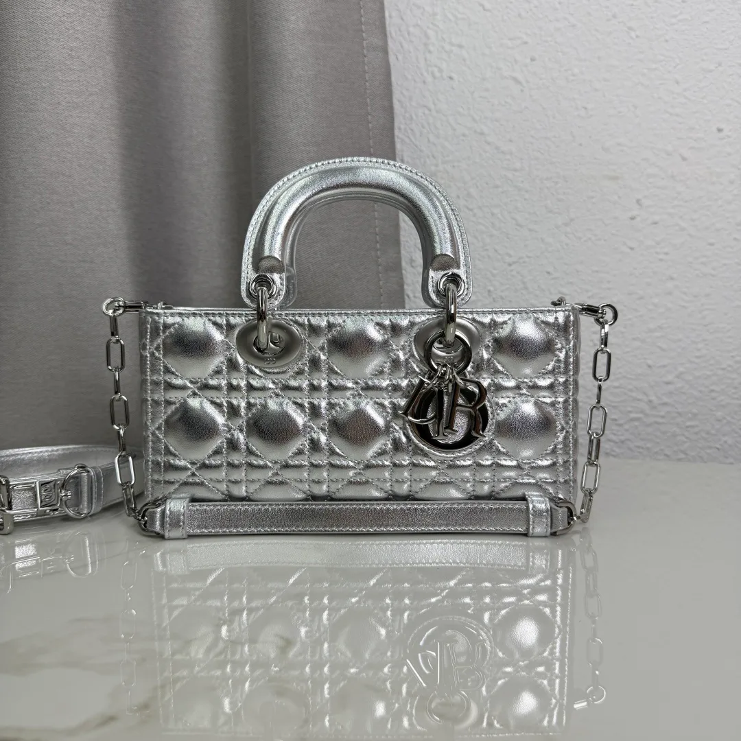 Классические Сумки Женские Christian Dior 18116446