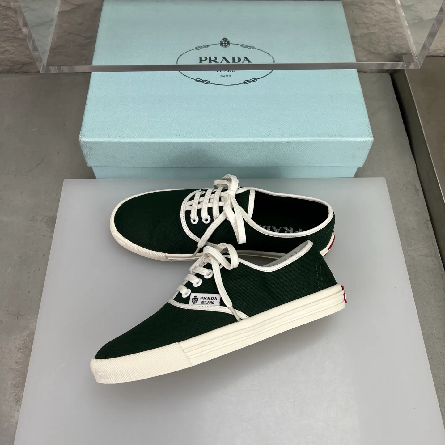 Кеды Женские Prada 11638046