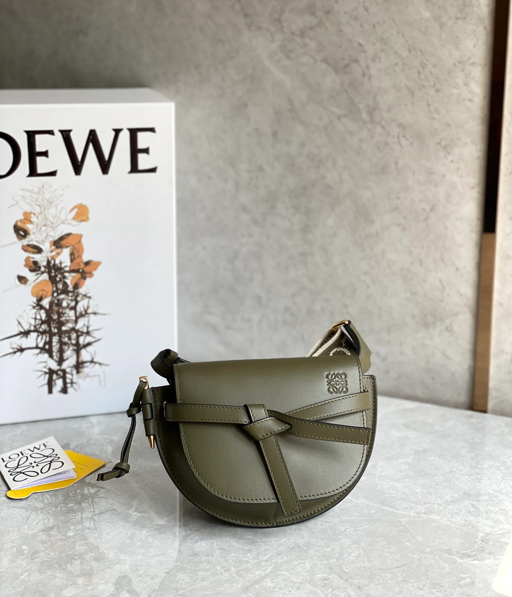 Сумки На Ремне Женские Loewe 11402880