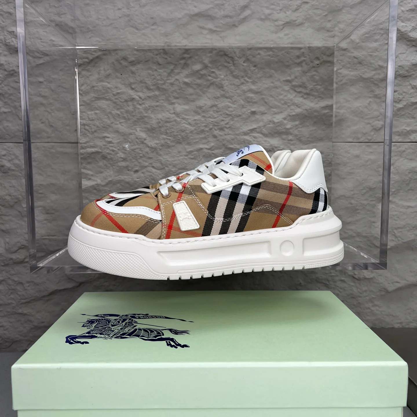 Кроссовки Мужские Burberry 11638115