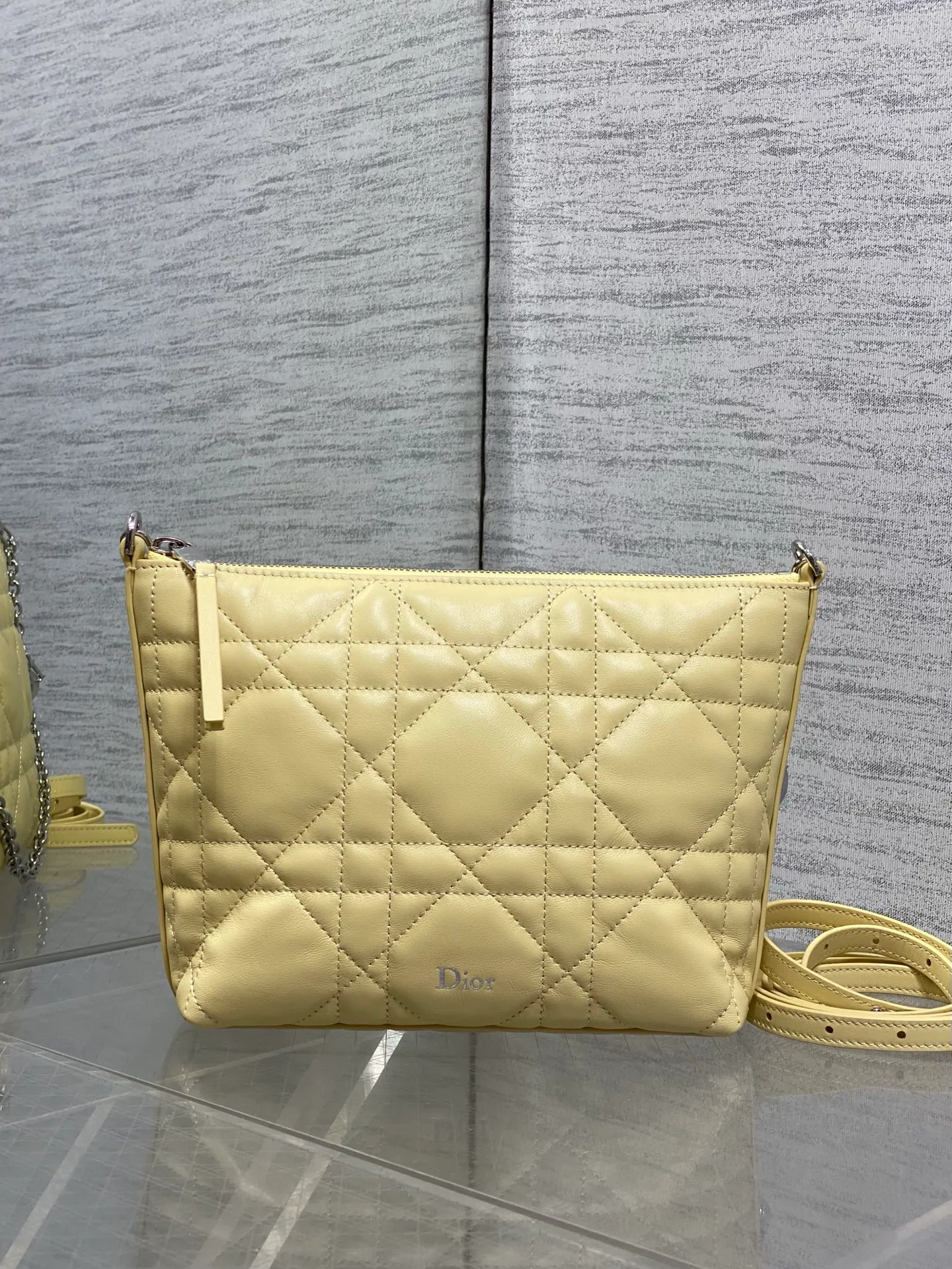 Классические Сумки Женские Christian Dior 17629537