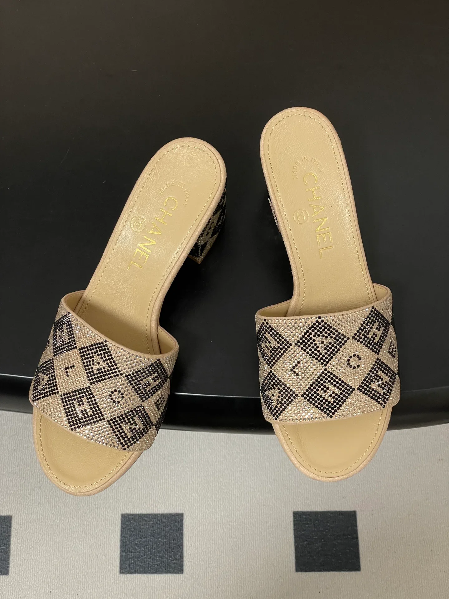 Босоножки Женские Chanel 10993956