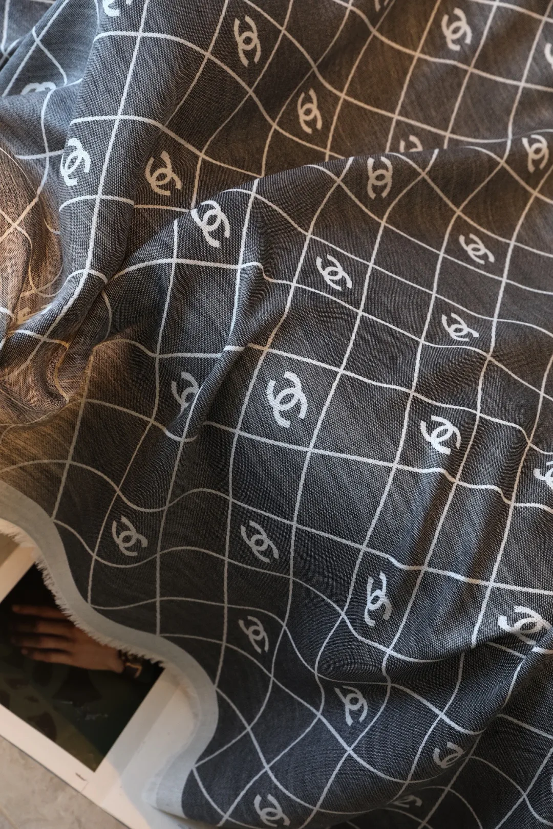 Шарфы Chanel 11852760