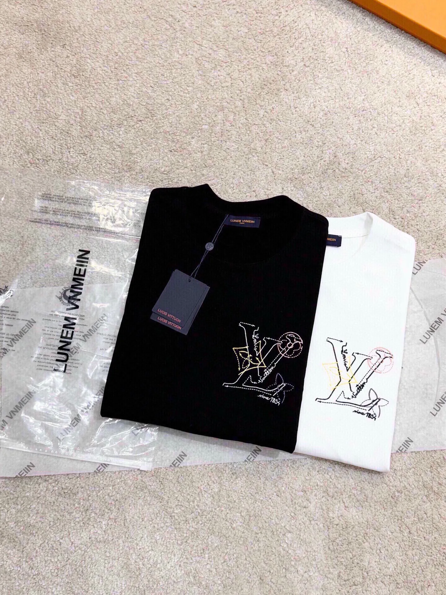 Футболки Мужские Louis Vuitton 12779192