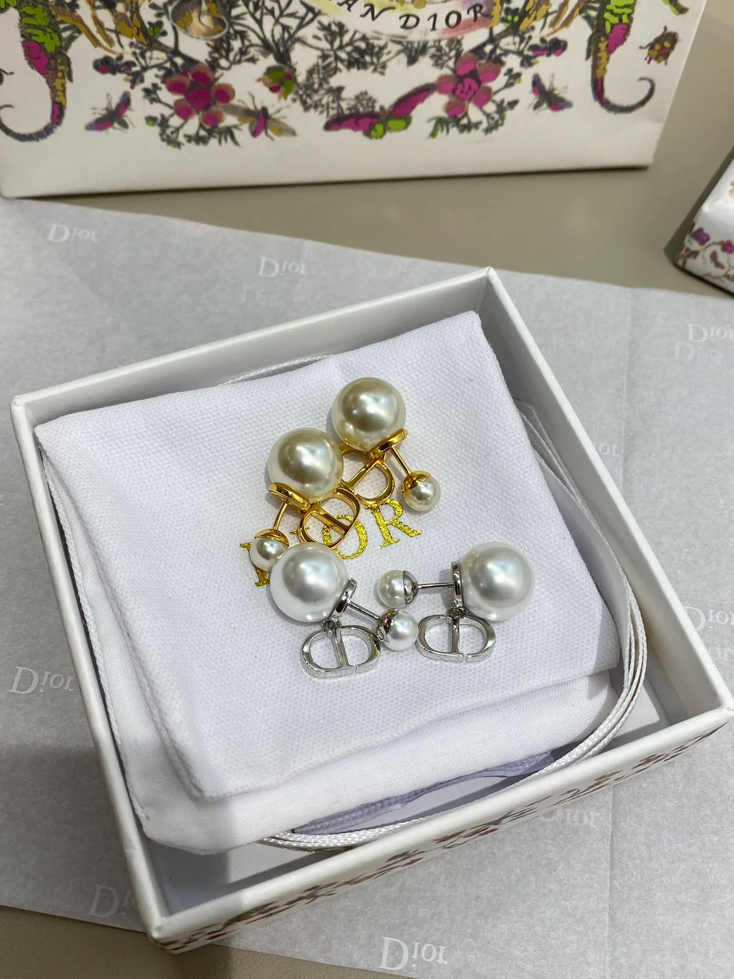 Бижутерия Christian Dior 18656359