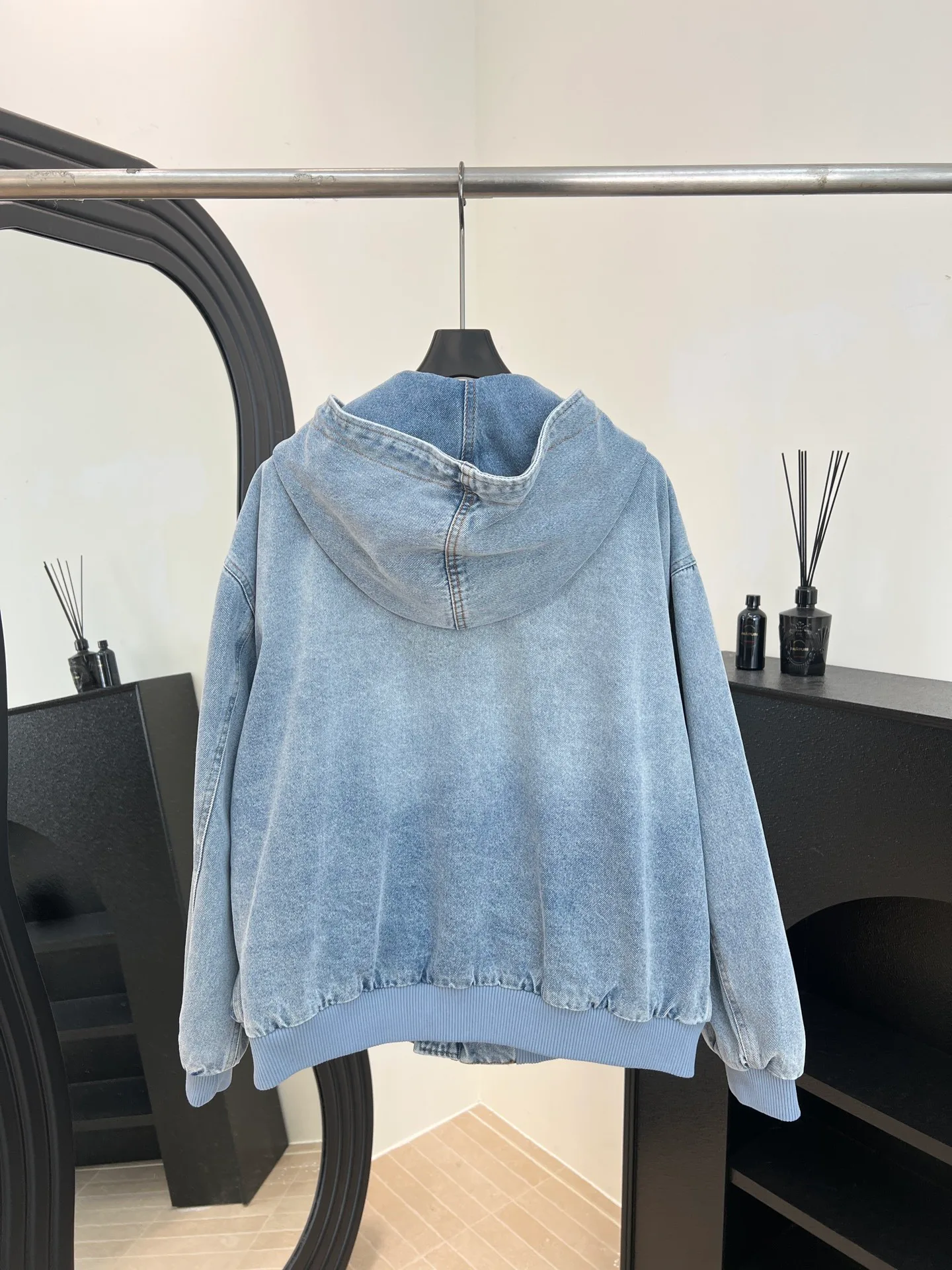 Куртки И Пуховики Мужские Louis Vuitton 240376