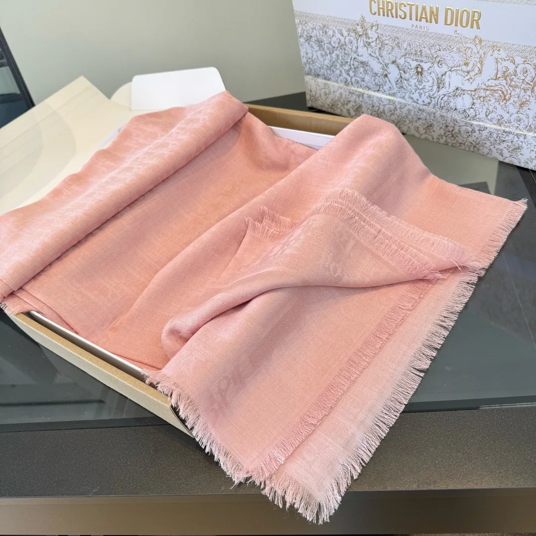 Шарфы Christian Dior 18104884