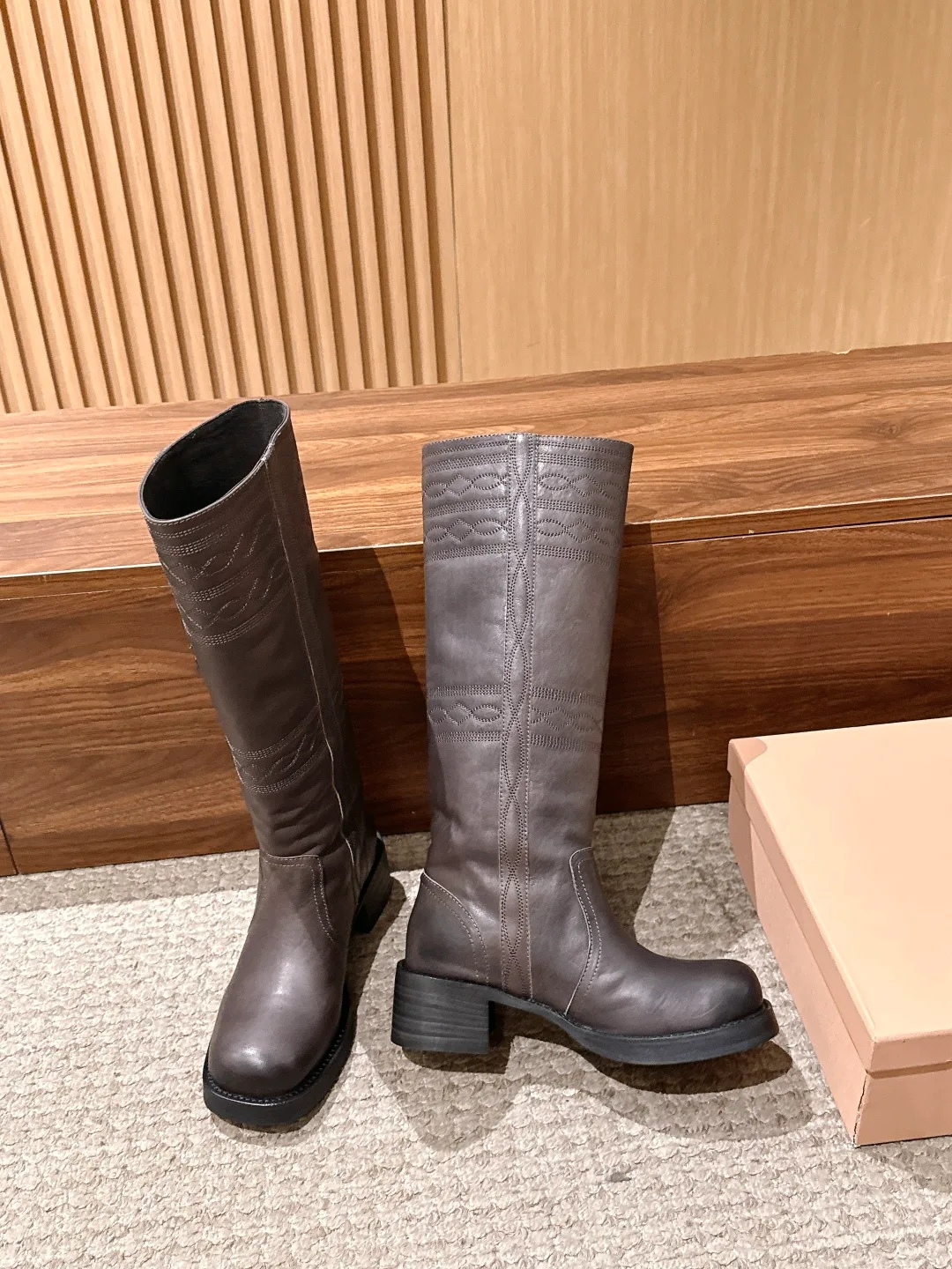 Сапоги Женские Miu Miu 18737726