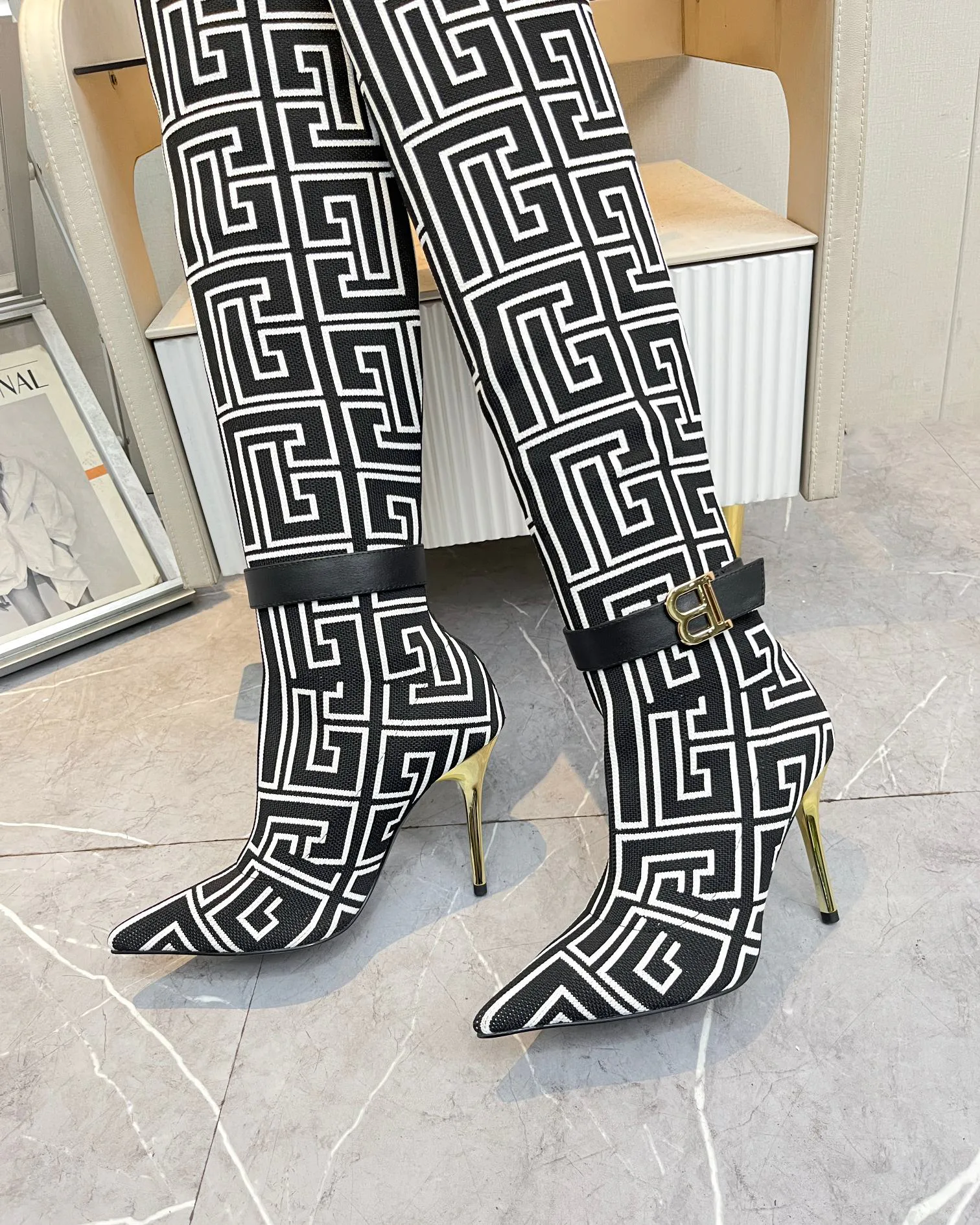 Сапоги Женские Balmain 18104234