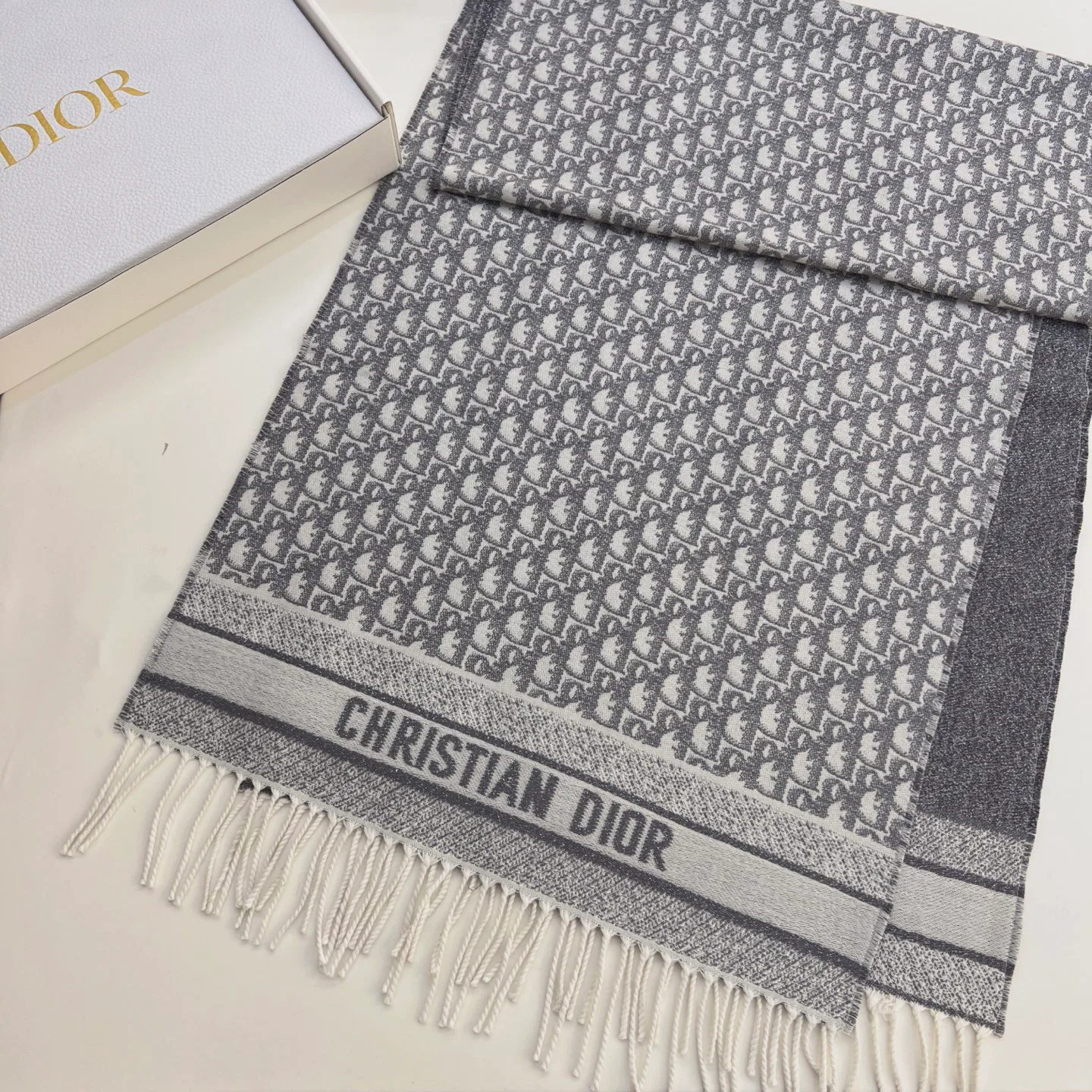 Шарфы Christian Dior 18473487