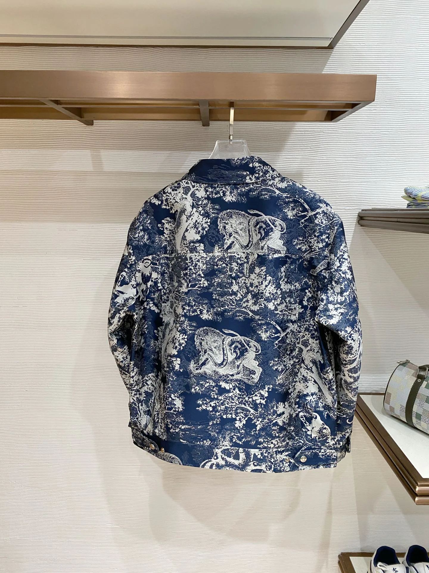 Куртки И Пуховики Мужские Christian Dior 10197306