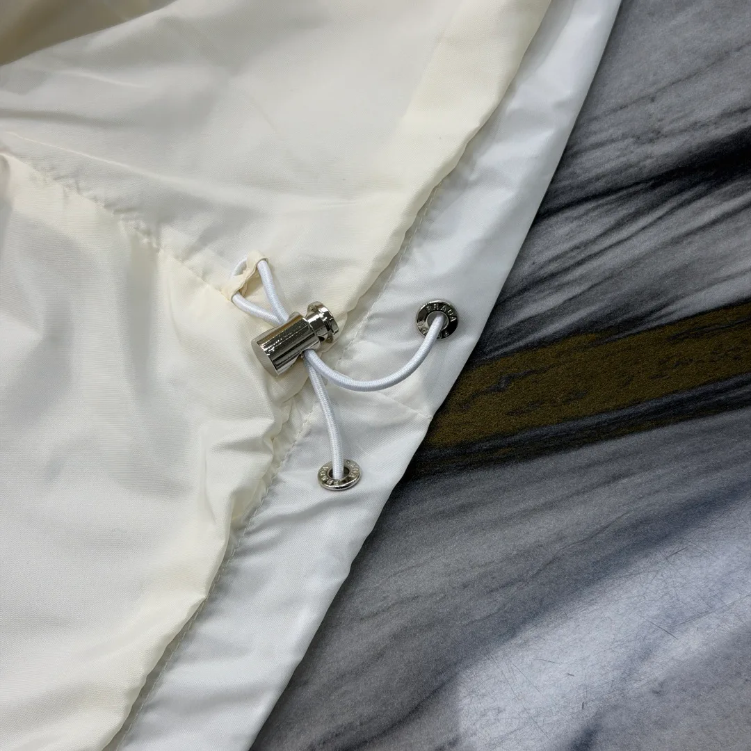 Куртки И Пуховики Мужские Prada 11209546