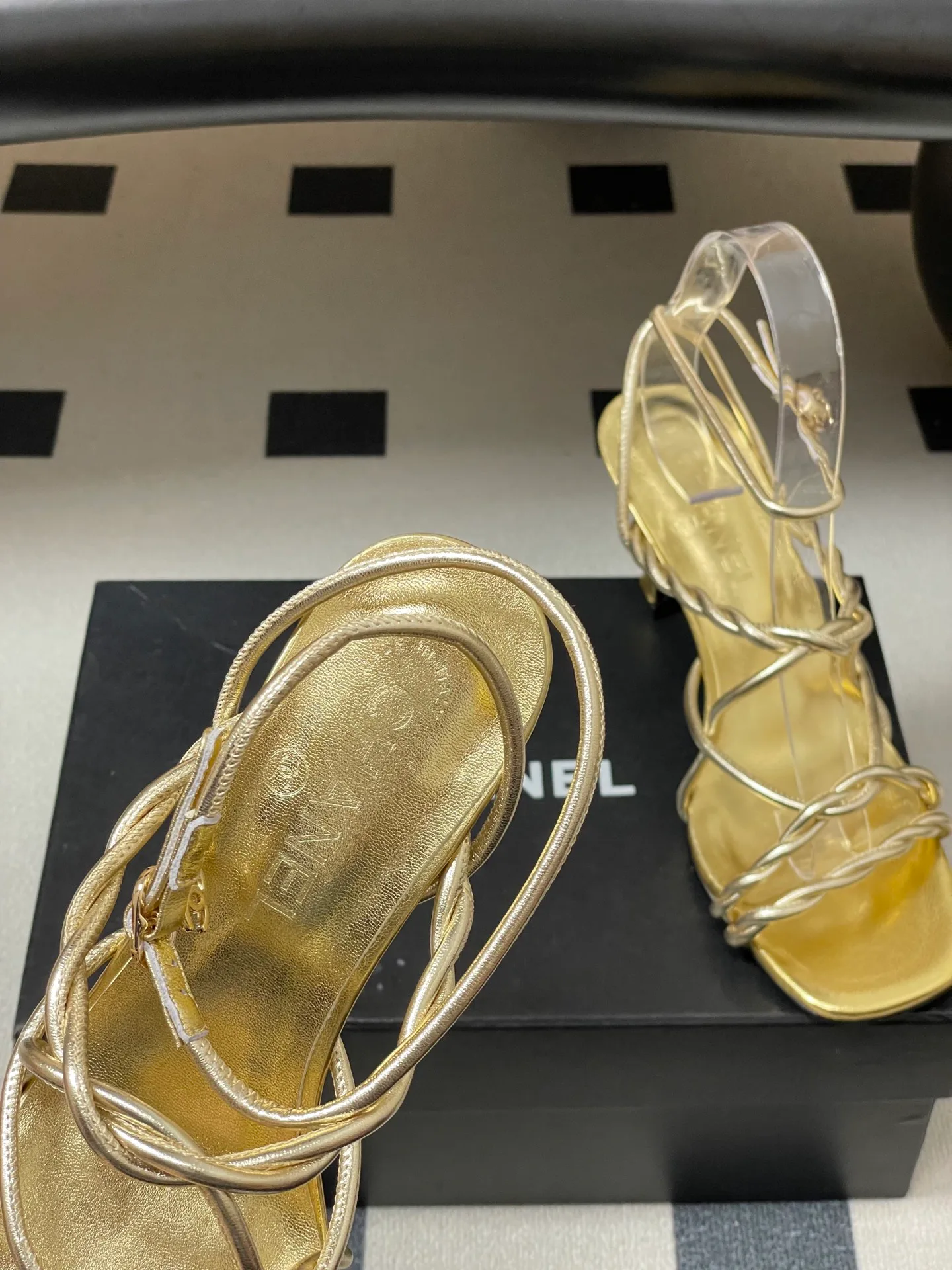 Босоножки Женские Chanel 12837406