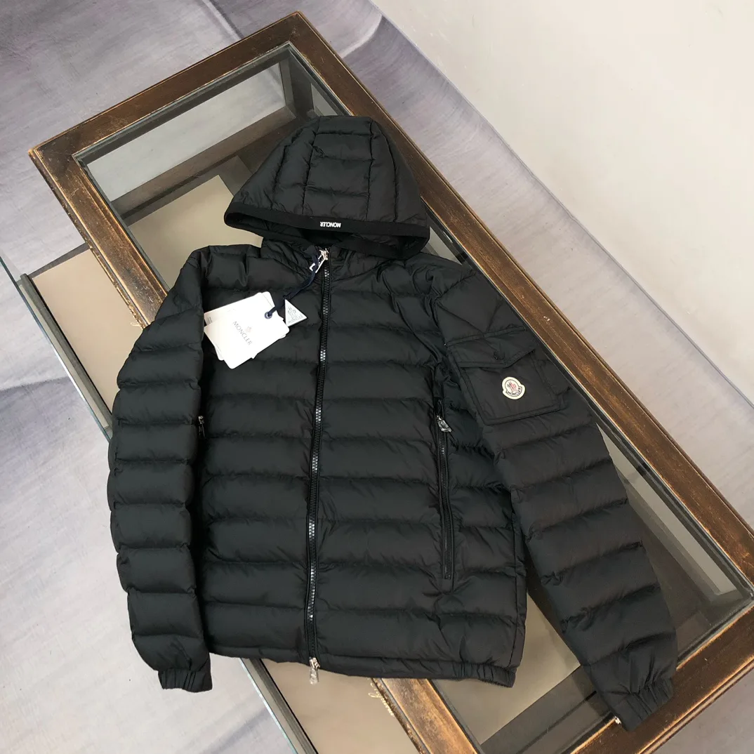 Куртки И Пуховики Женские Moncler 18408602