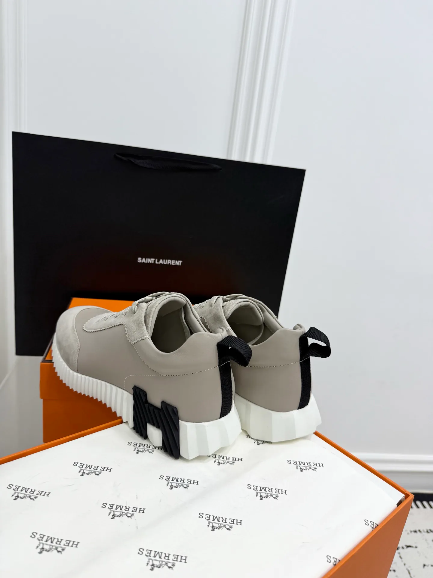 Кроссовки Женские Hermes 811894