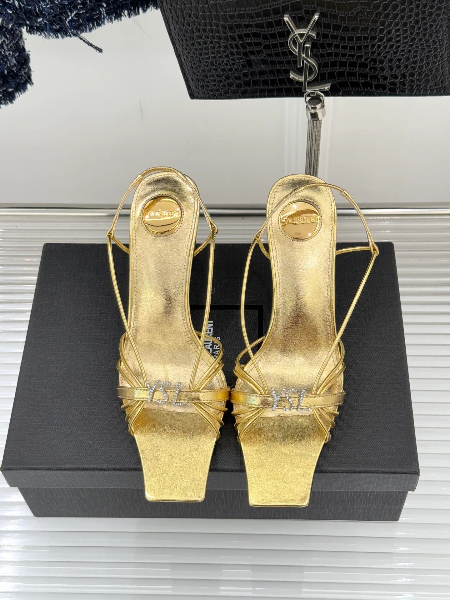 Босоножки Женские Saint Laurent 14148363