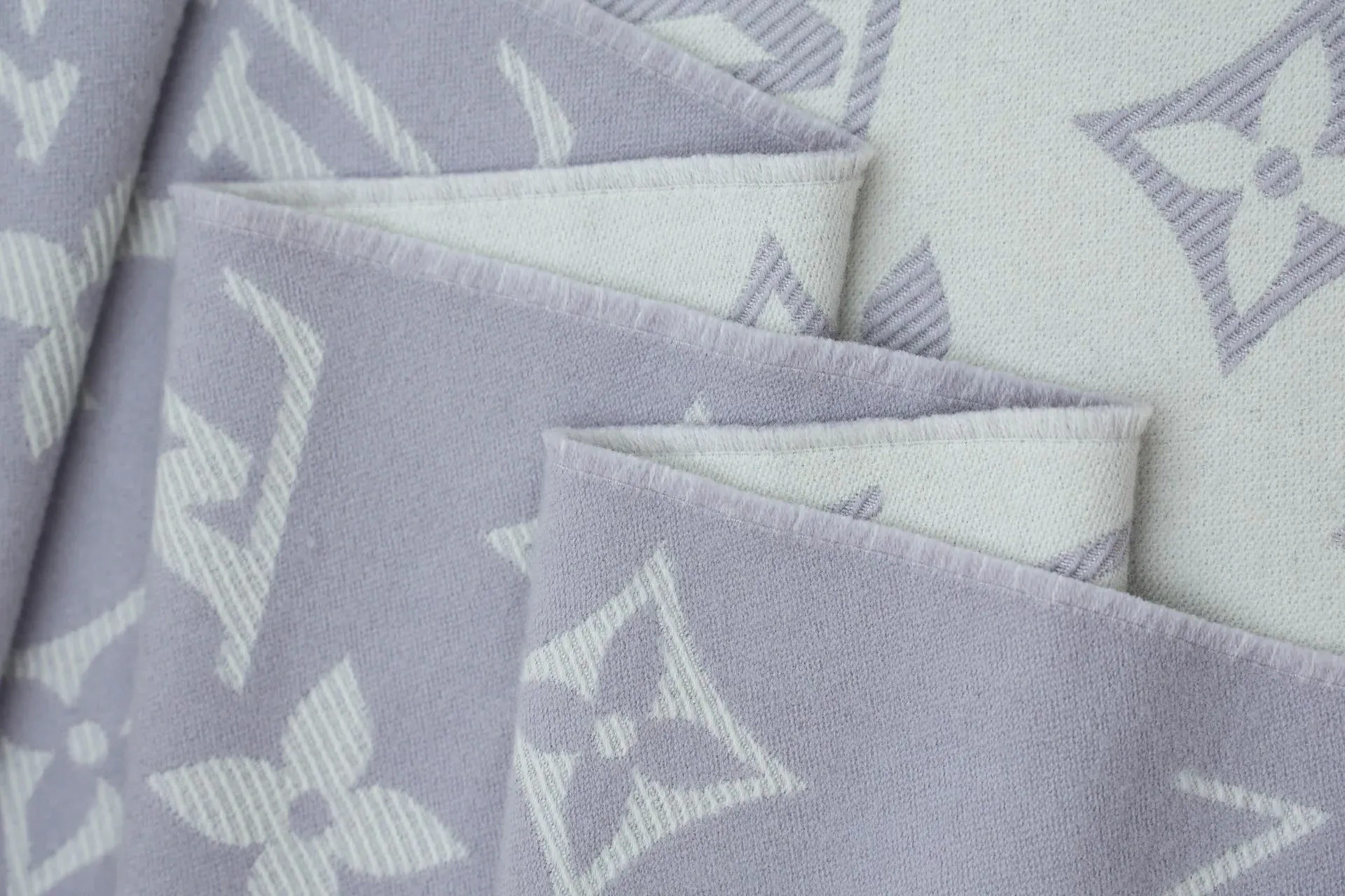 Шарфы Louis Vuitton 94411