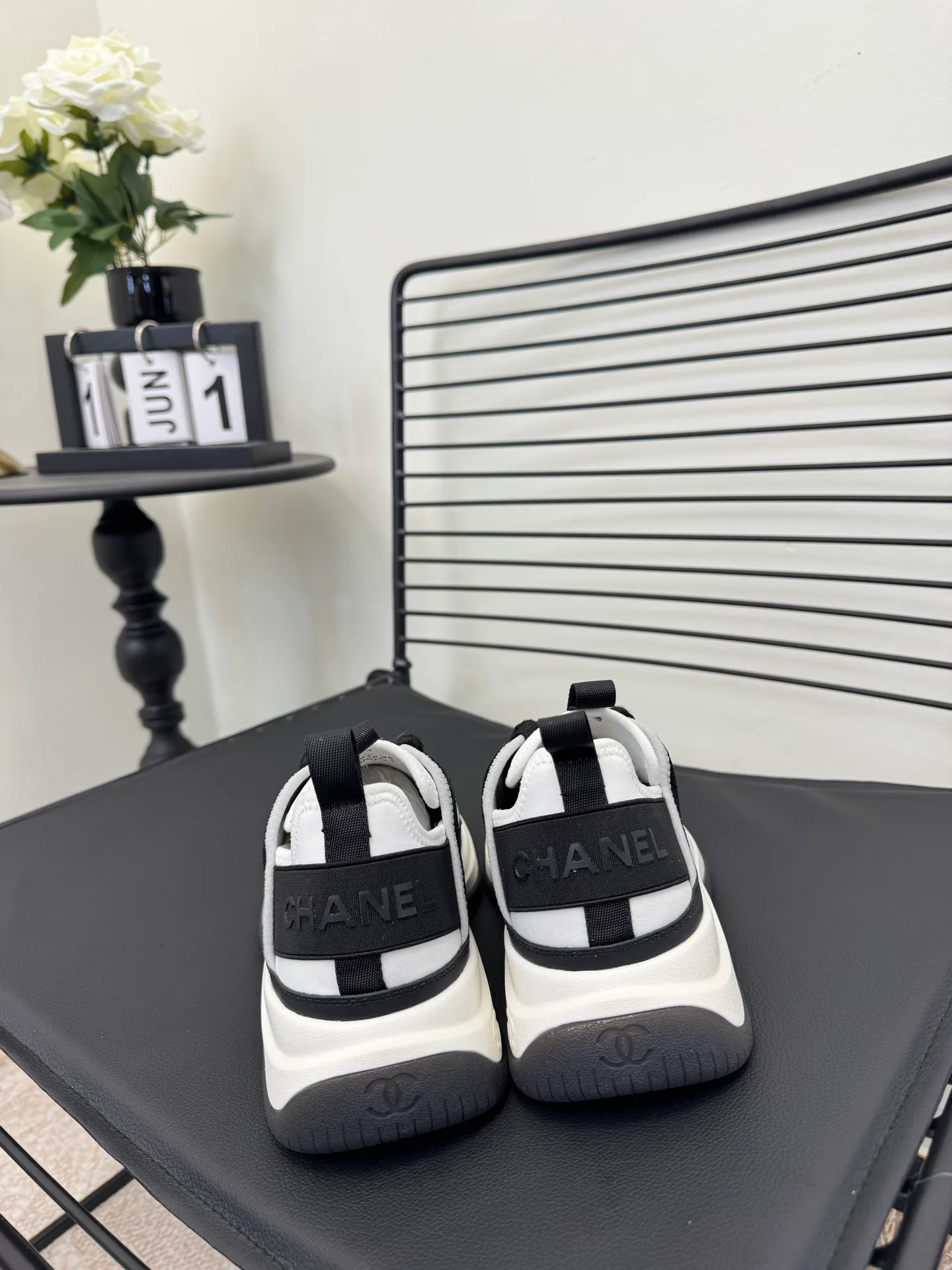 Кроссовки Женские Chanel 11494645