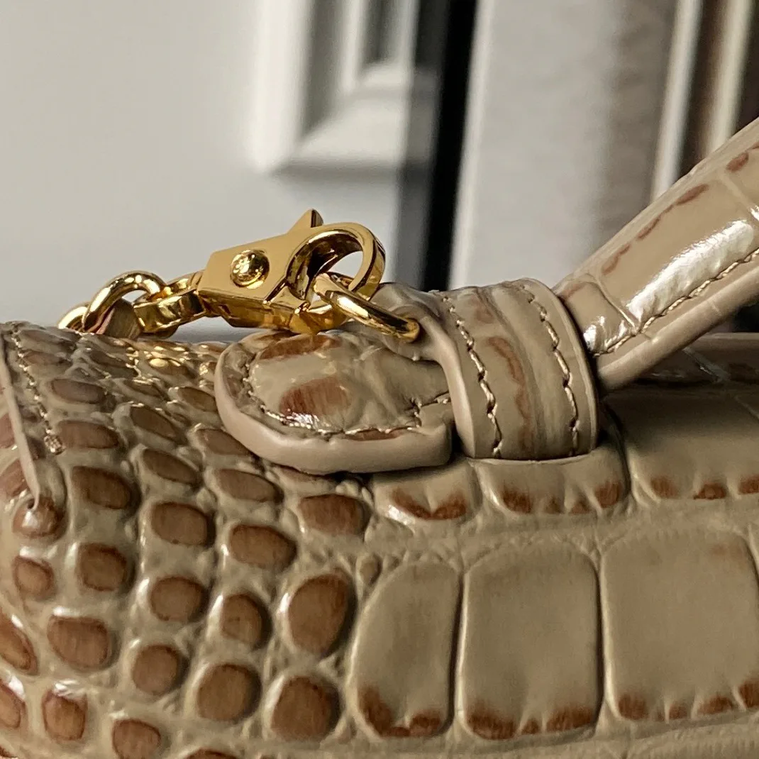 Классические Сумки Женские Chanel 18058566