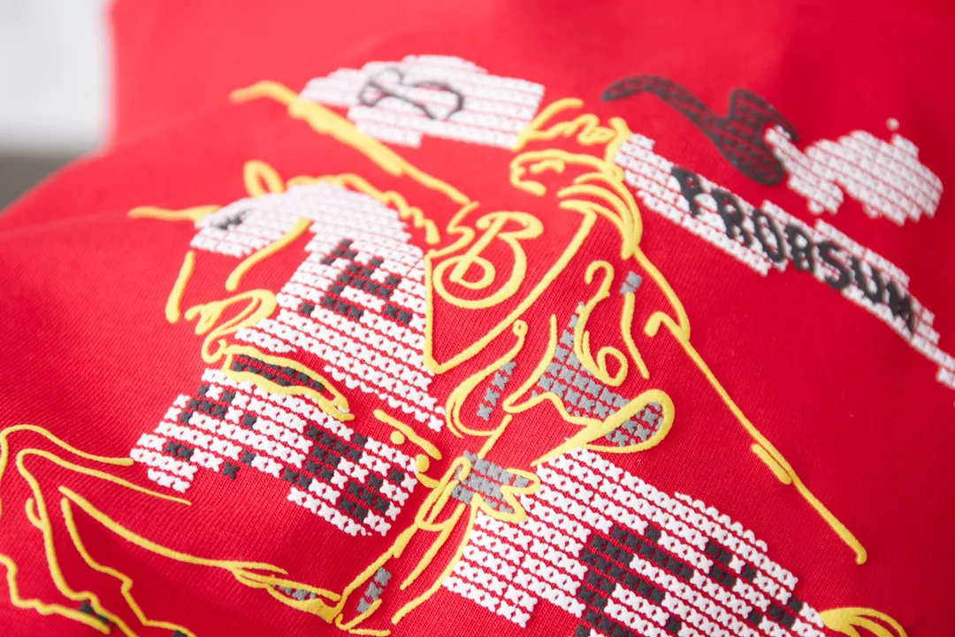 Футболки Женские Burberry 10937925