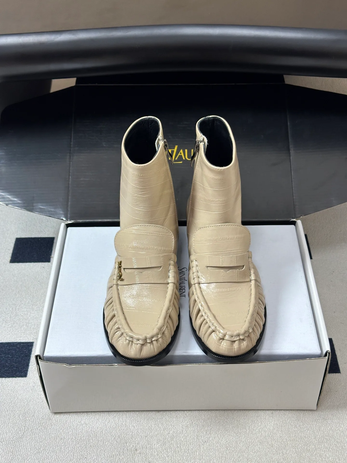 Ботильоны Женские Saint Laurent 18340997