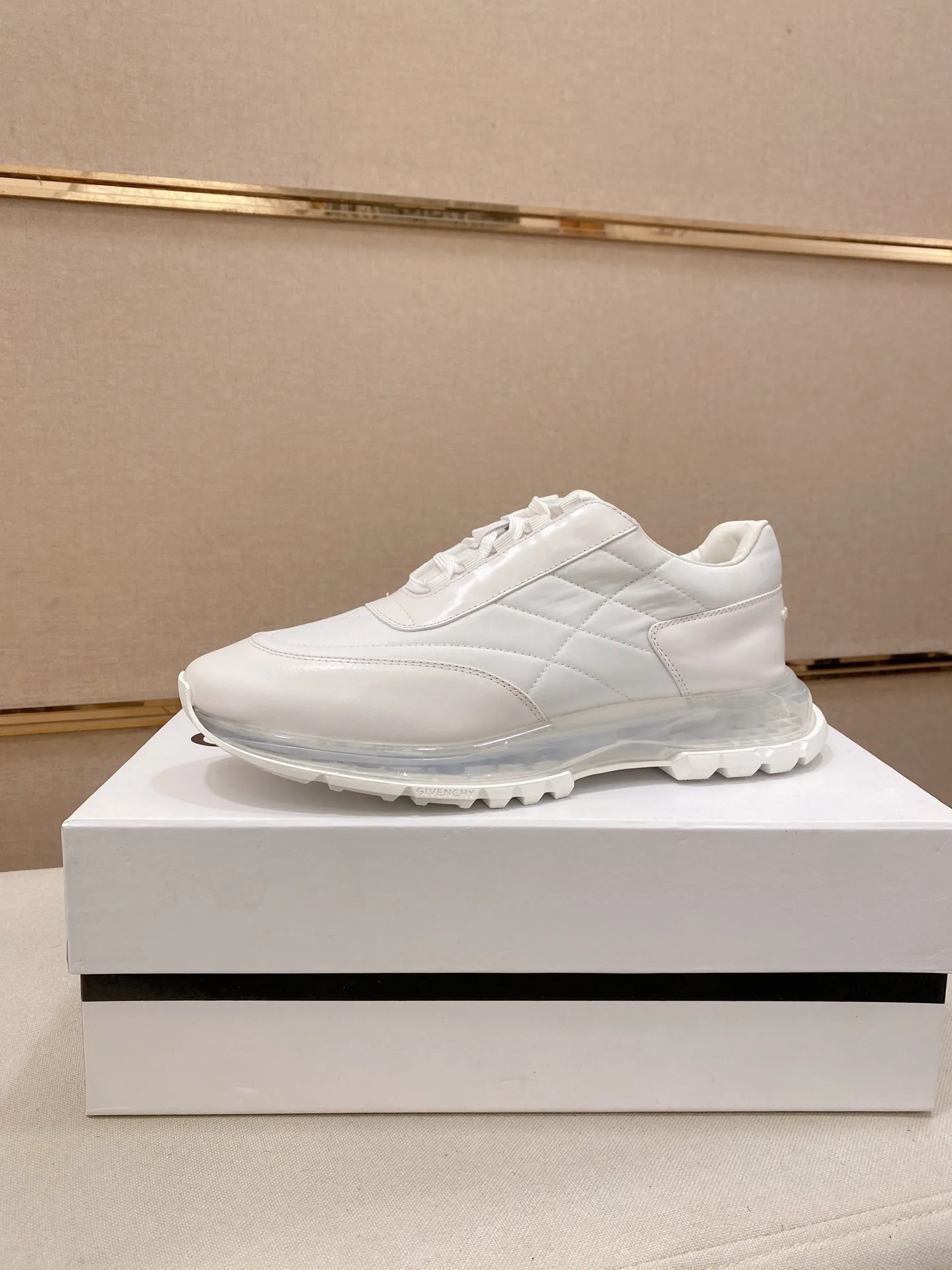 Кроссовки Женские Givenchy 1845099