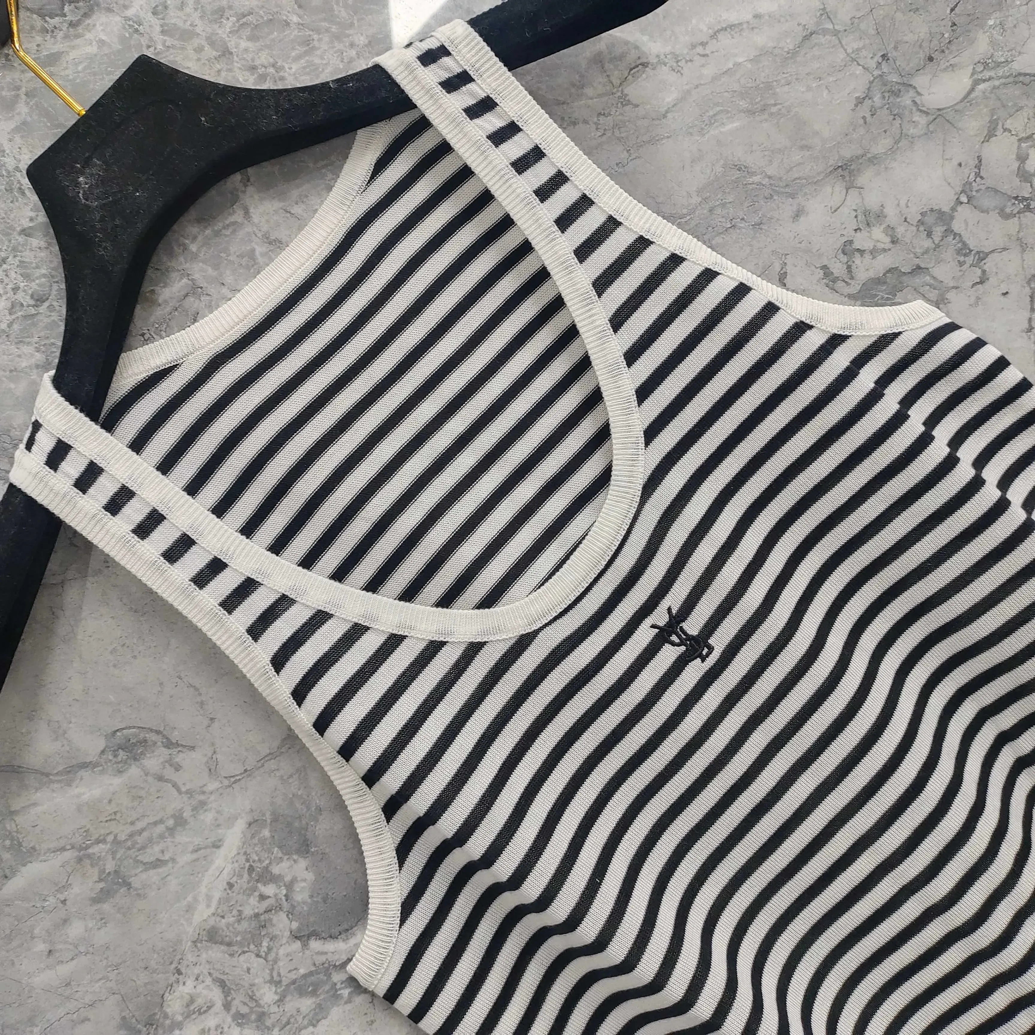 Топы Женские Saint Laurent 20196