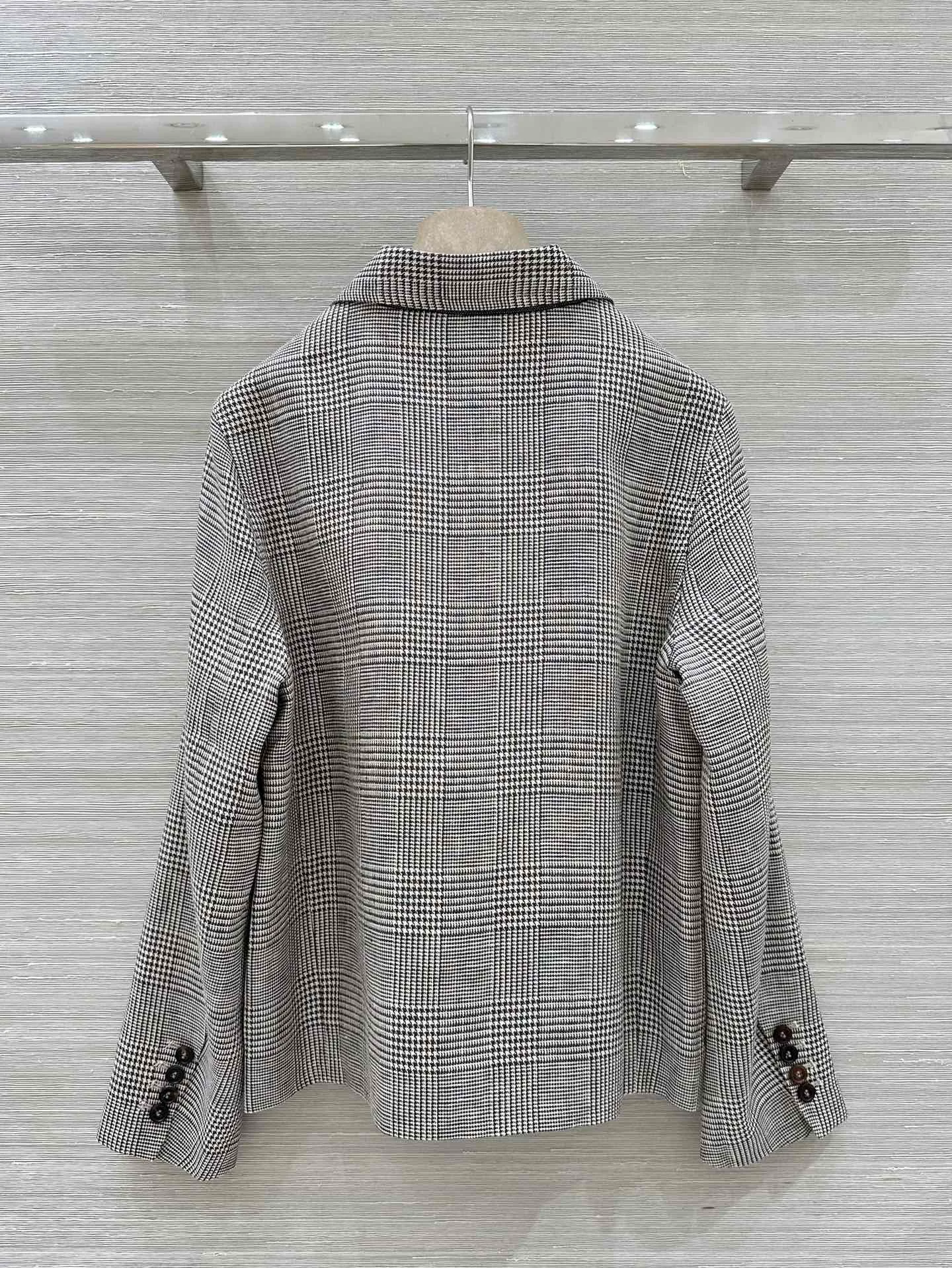 Куртки И Пуховики Женские Brunello Cucinelli 9339860
