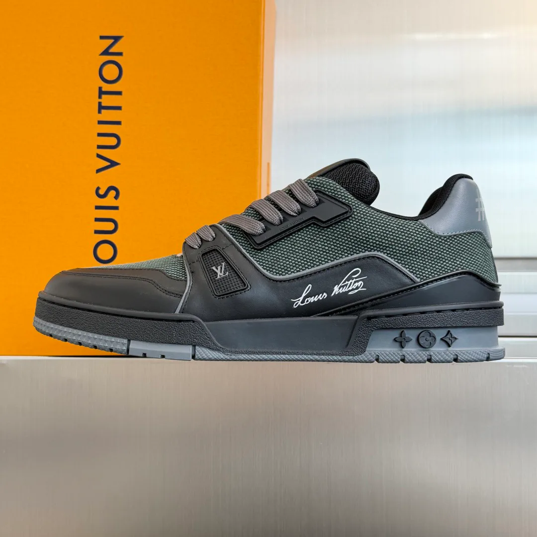 Кроссовки Мужские Louis Vuitton 10192683