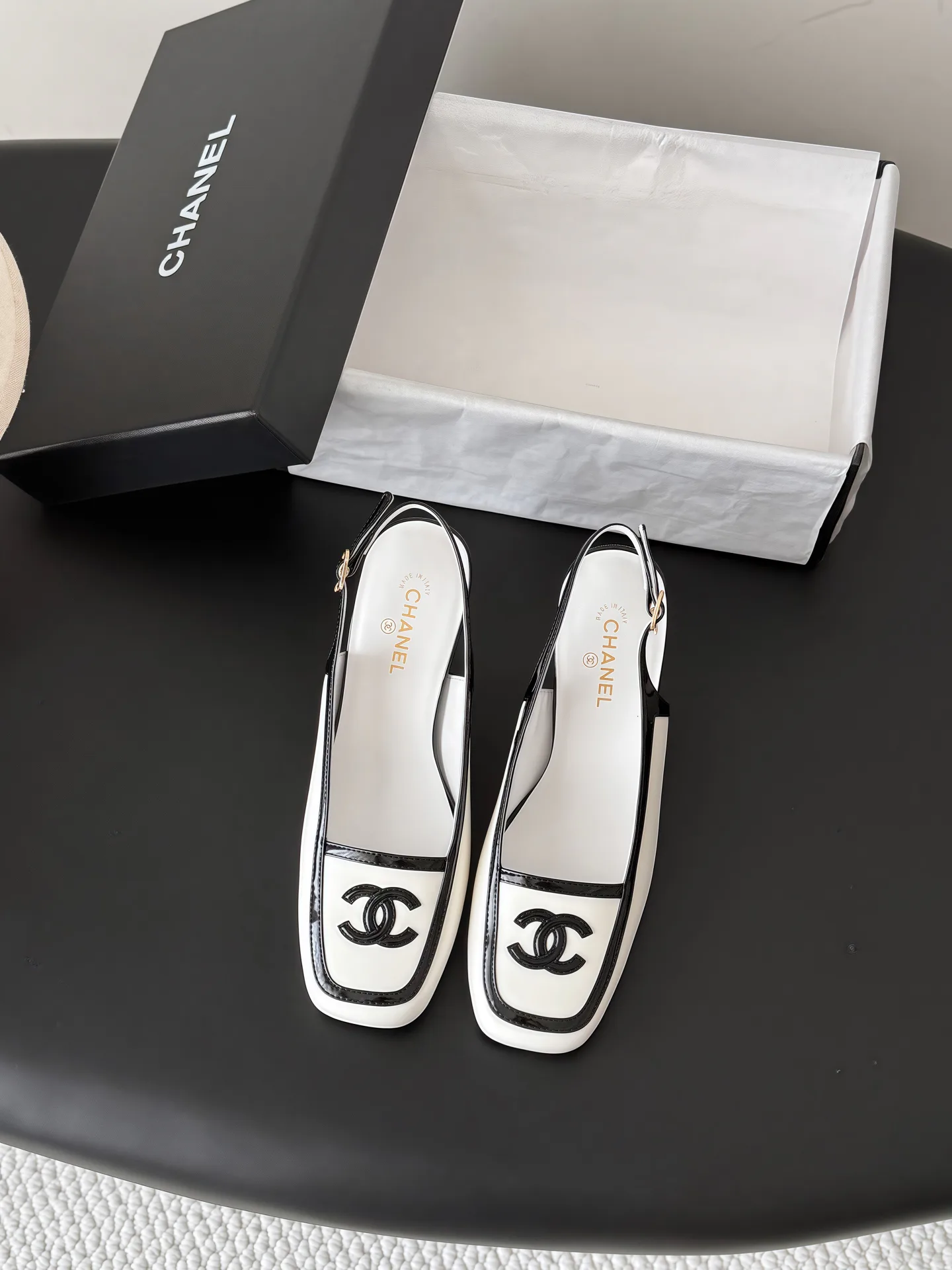 Туфли Женские Chanel 18378209