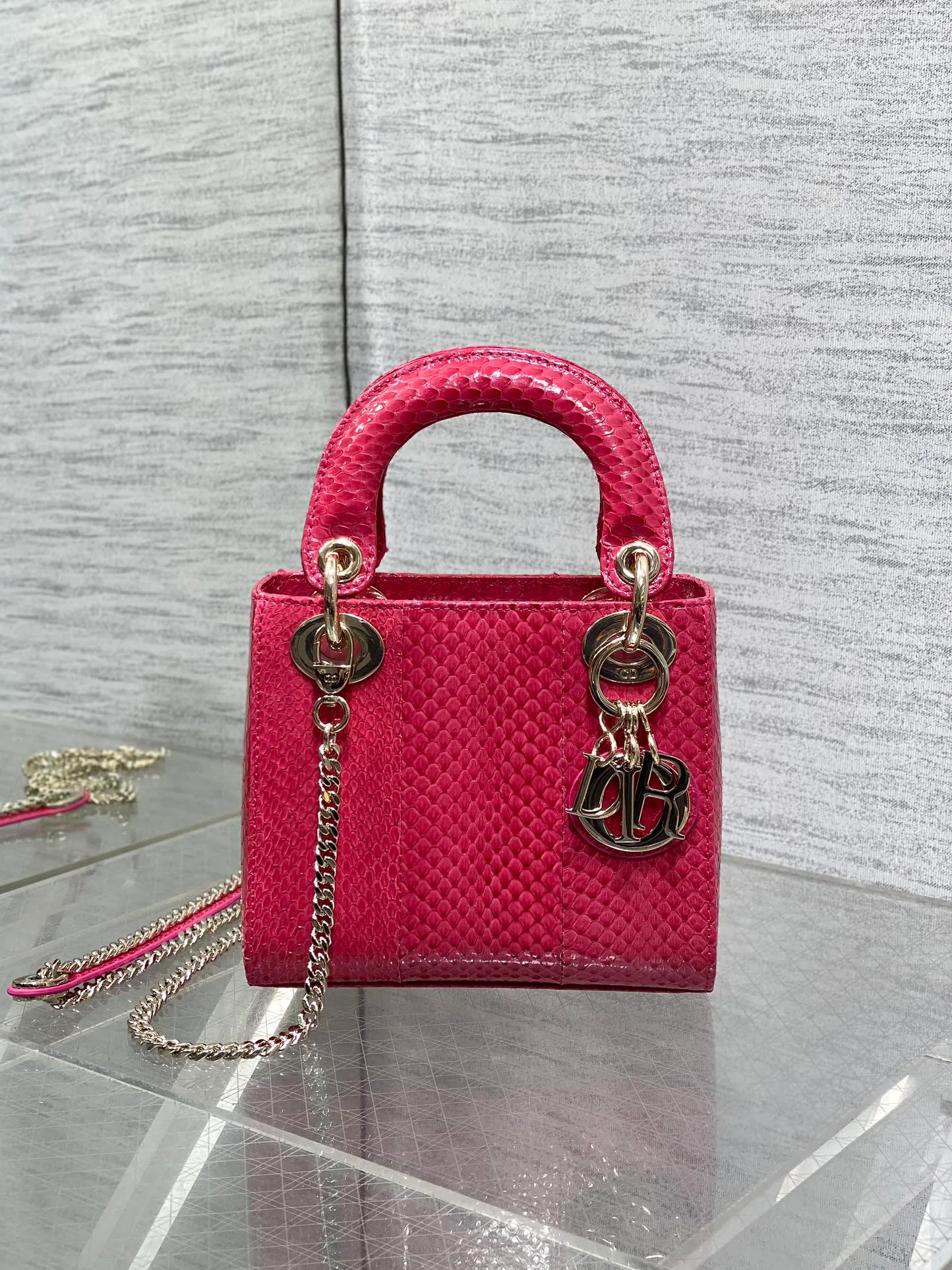 Классические Сумки Женские Christian Dior 11581760