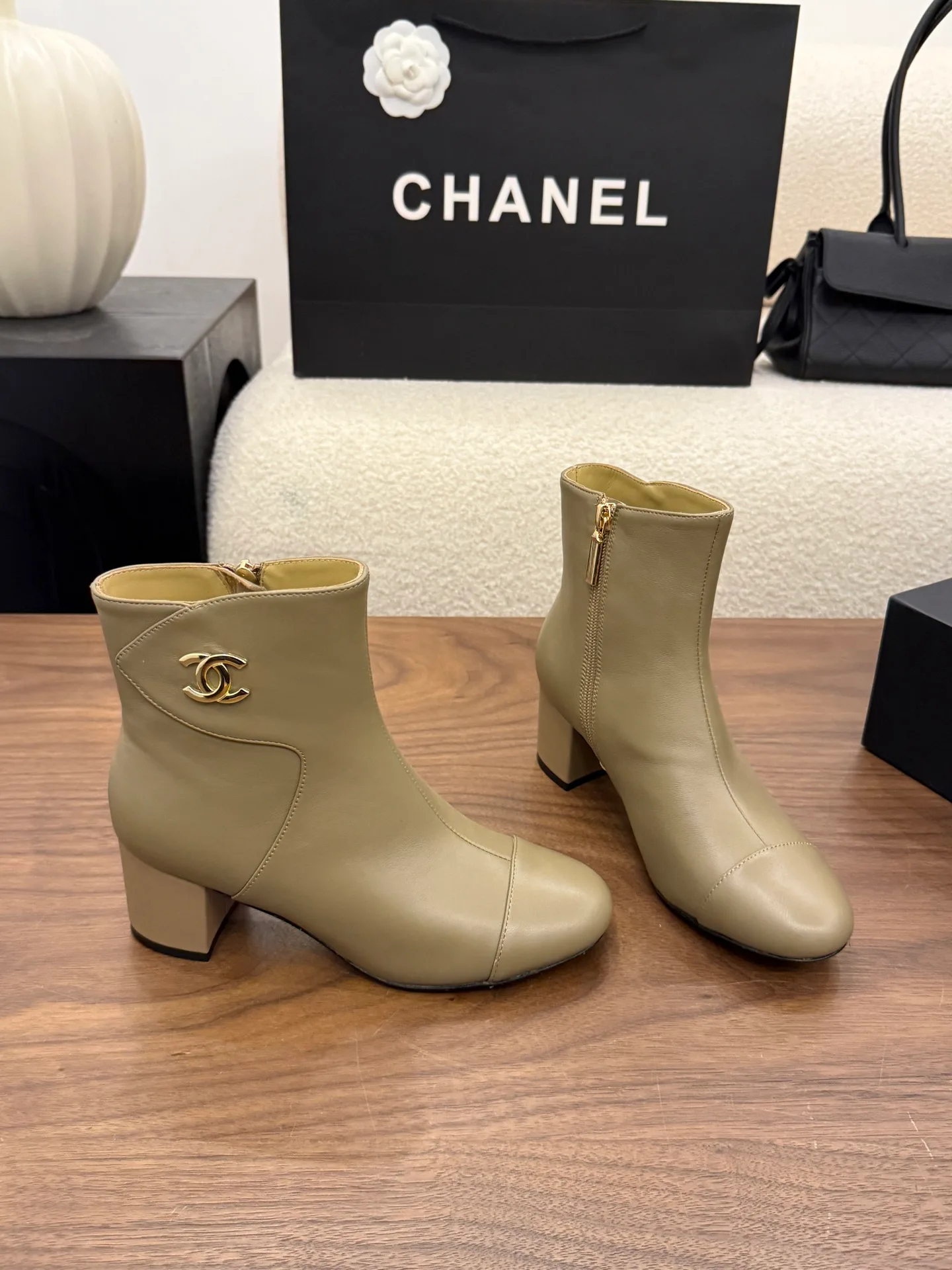 Ботильоны Женские Chanel 18323358