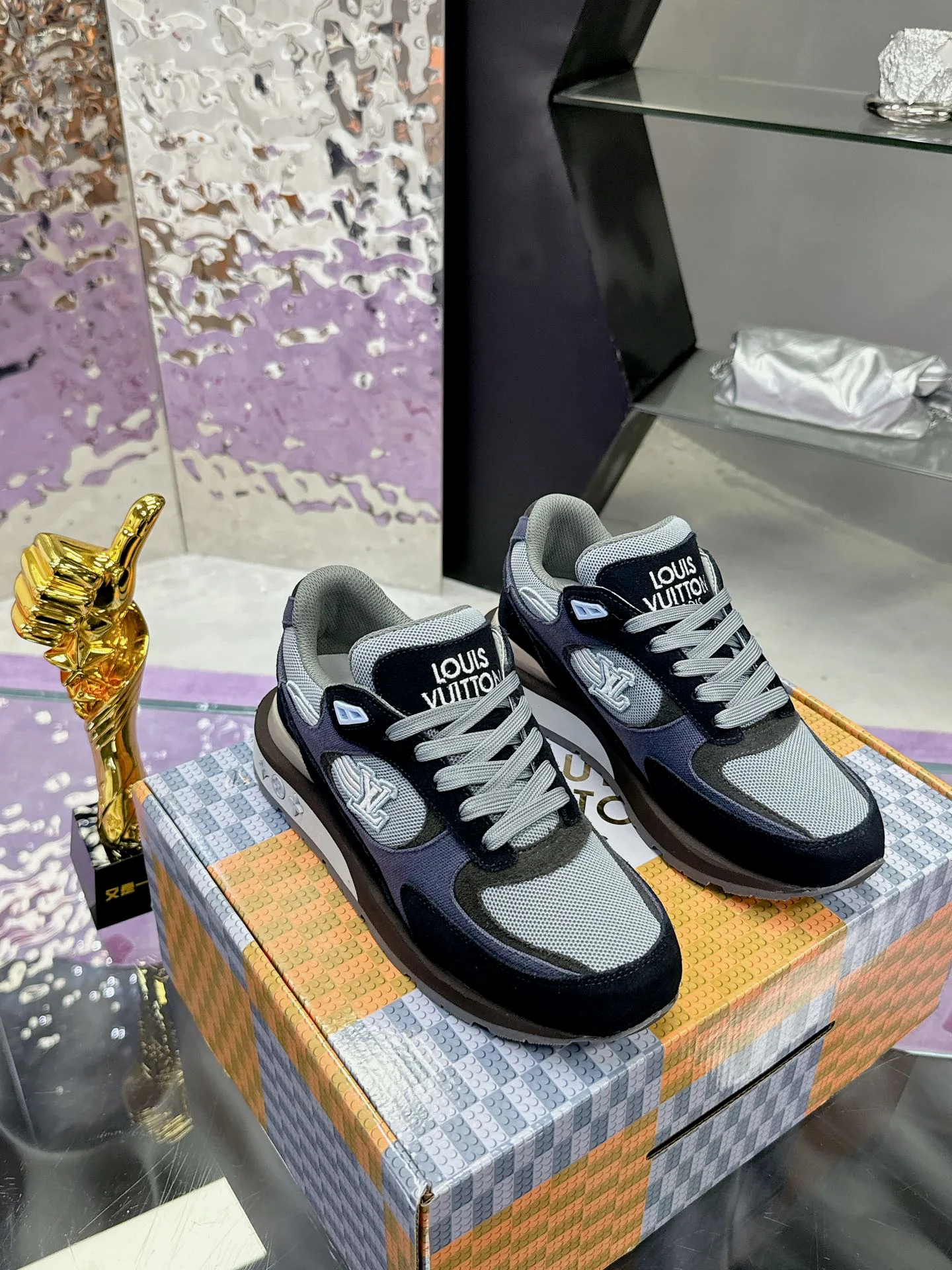 Кроссовки Мужские Louis Vuitton 276156