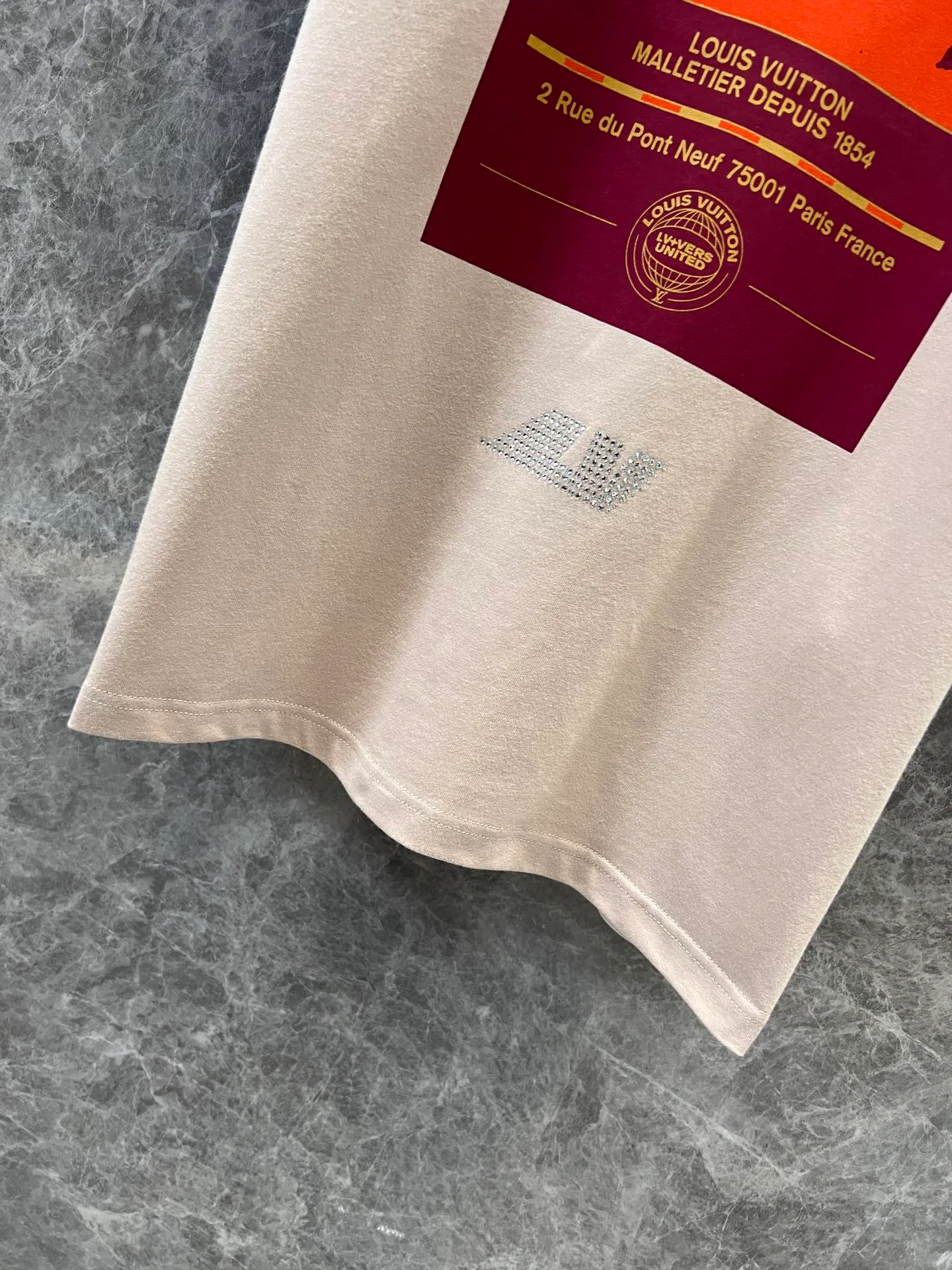 Футболки Женские Louis Vuitton 2930